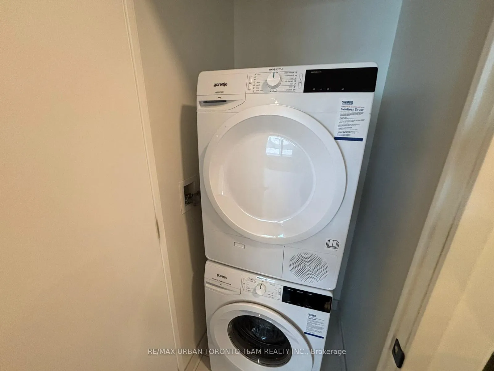 Photo 11 of Unit 2115, 8 Interchange Way, Vaughan, Vaughan Corporate Centre — HOMEH