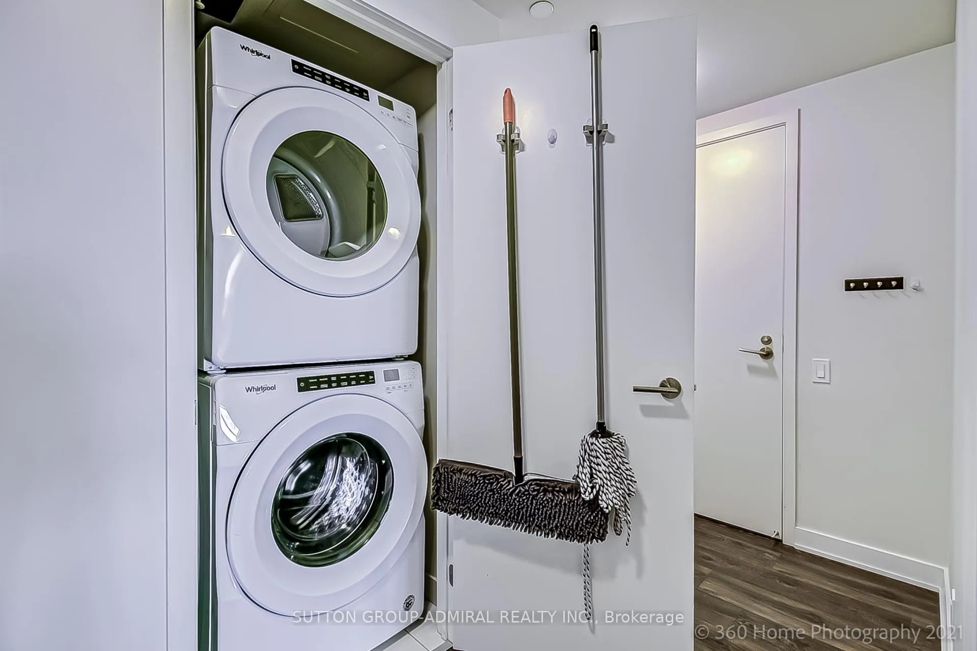 Photo 6 of Unit 910, 6 Sonic Way W, Toronto, Flemingdon Park — HOMEH
