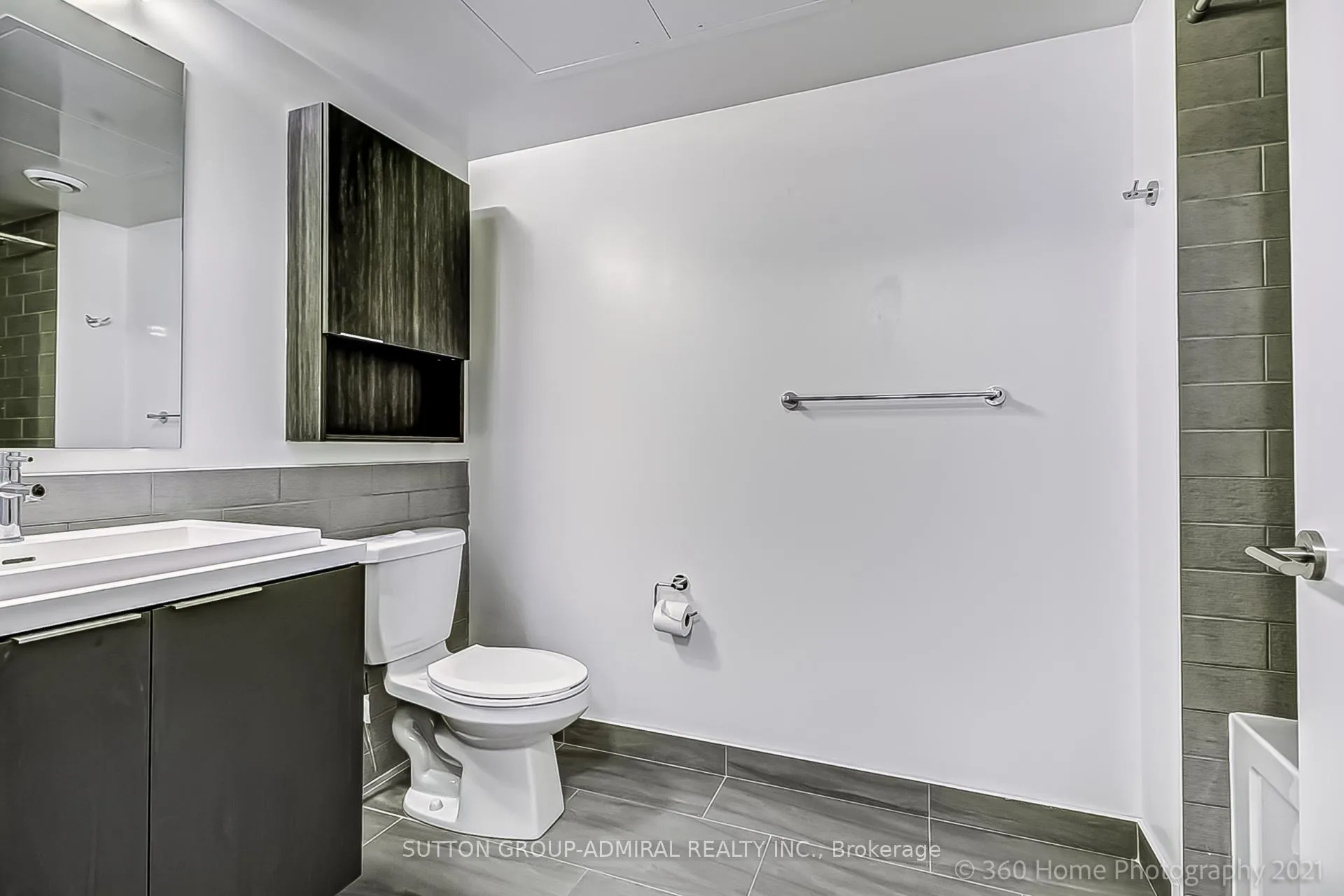 Photo 7 of Unit 910, 6 Sonic Way W, Toronto, Flemingdon Park — HOMEH