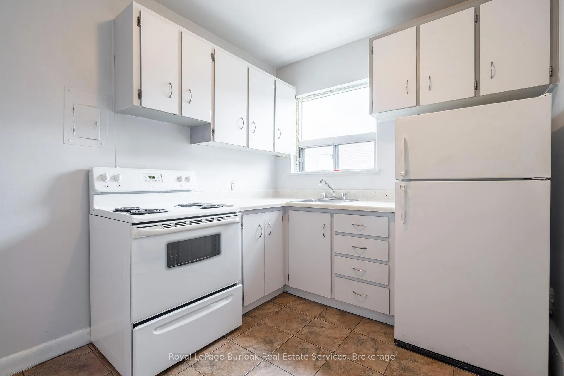 Photo 7 of Unit 7, 165 Park Row, Hamilton, Delta — HOMEH