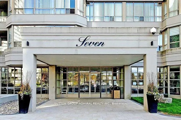 Photo 2 of Unit 207, 7 Townsgate Drive, Vaughan, Crestwood-Springfarm-Yorkhill — HOMEH