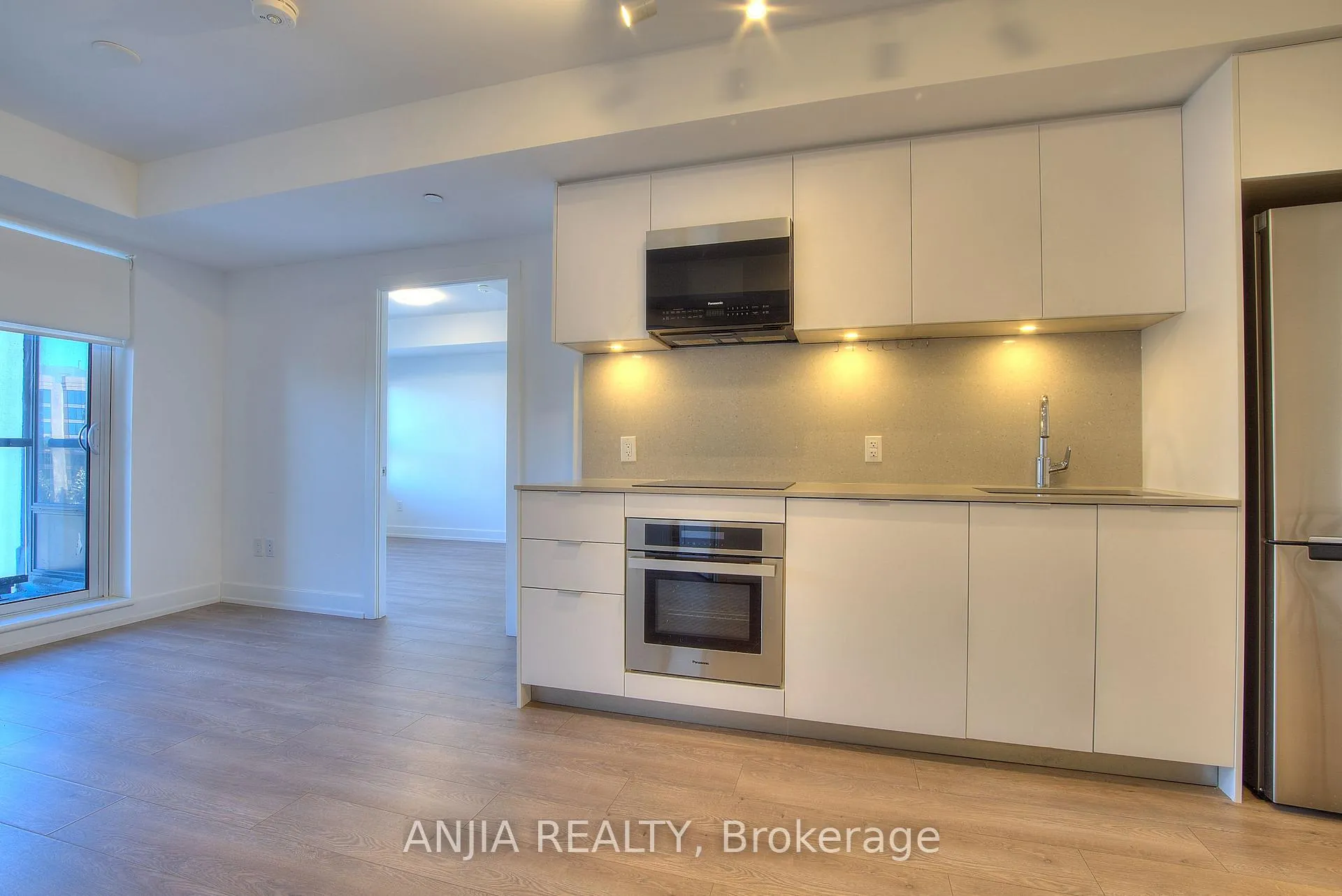 Photo 7 of Unit 1018, 9 Clegg Road, Markham, Unionville — HOMEH
