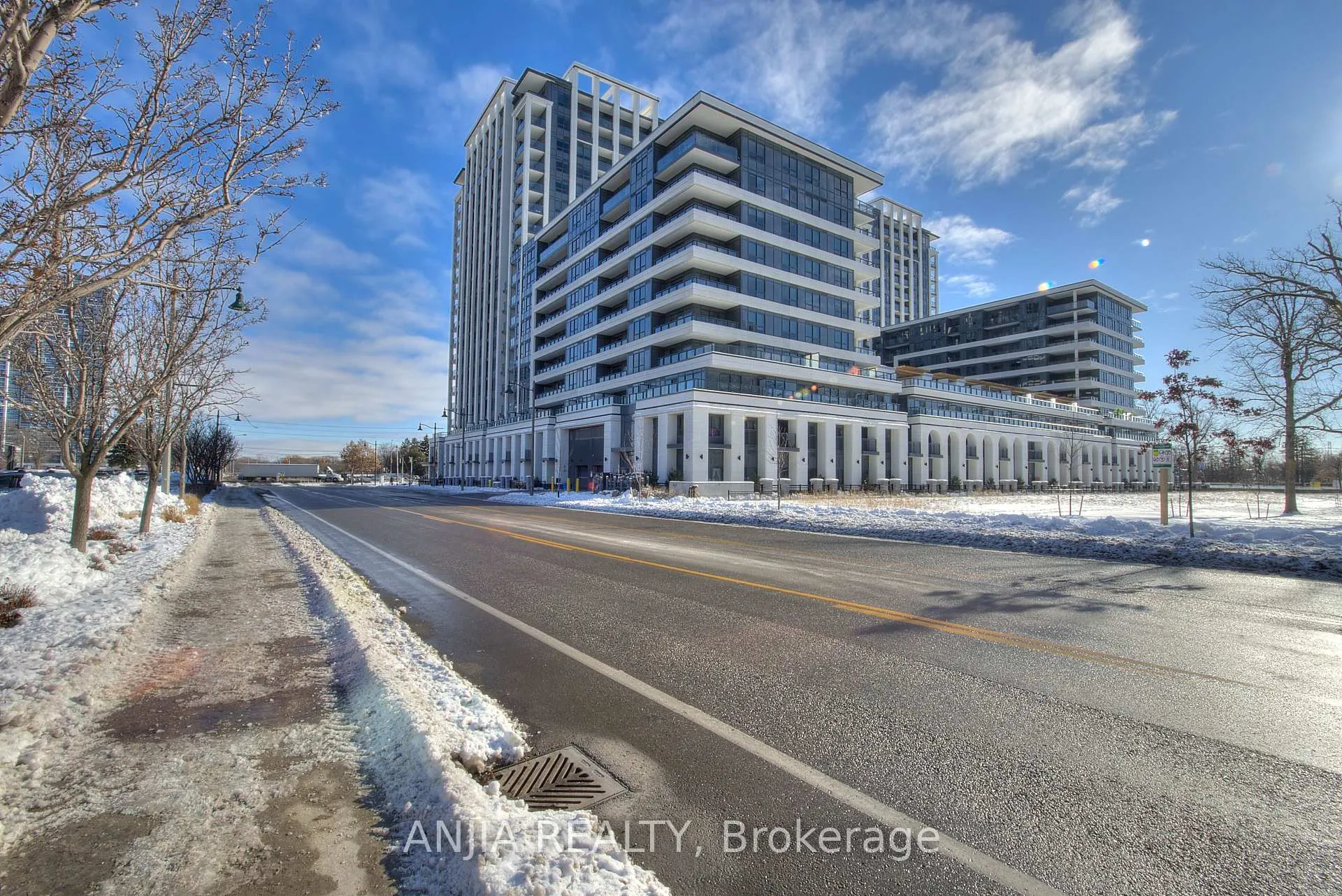 Photo 21 of Unit 1018, 9 Clegg Road, Markham, Unionville — HOMEH