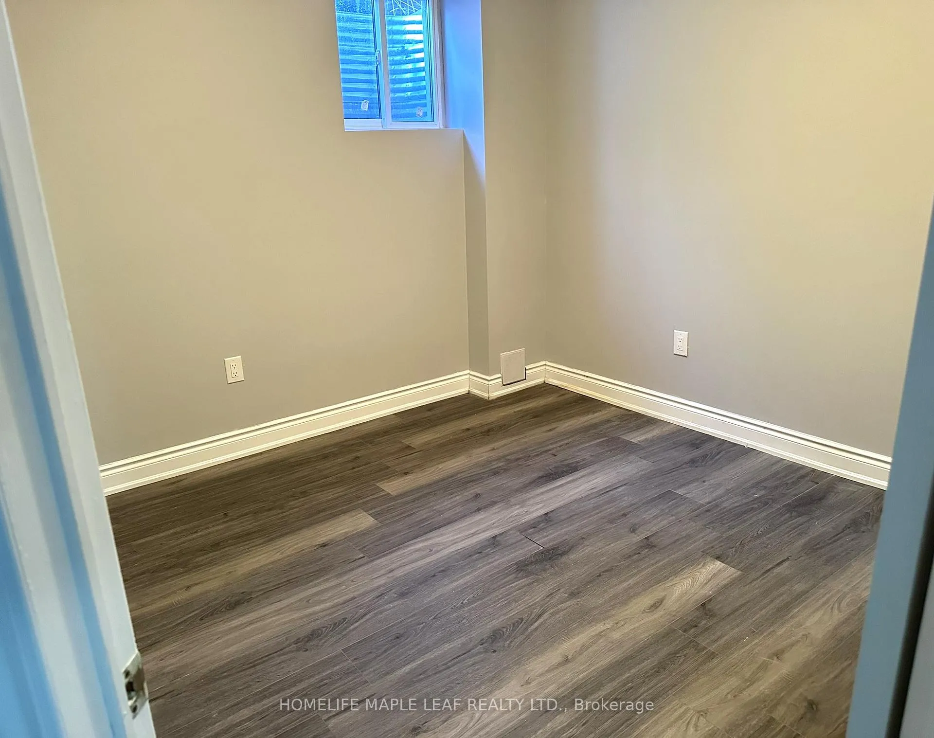 Photo 9 of Unit BASEMENT, 72 Four Seasons Circle, Brampton, Fletcher's Meadow — HOMEH