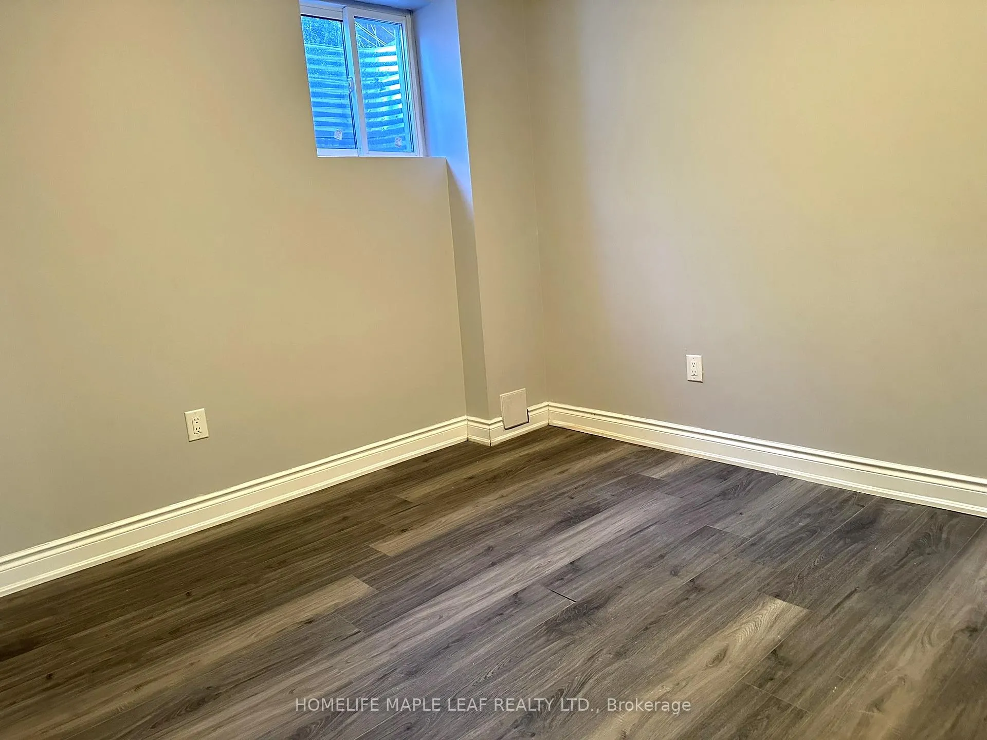 Photo 10 of Unit BASEMENT, 72 Four Seasons Circle, Brampton, Fletcher's Meadow — HOMEH