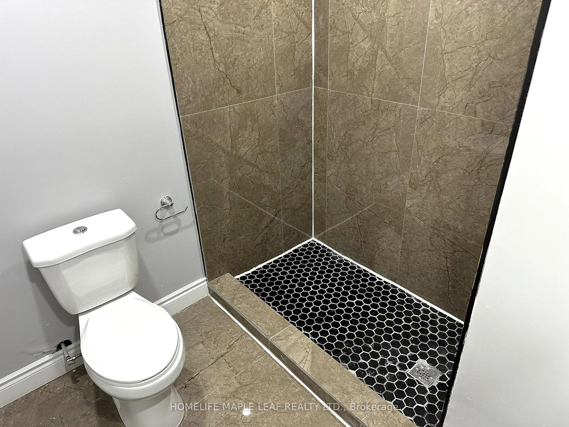 Photo 13 of Unit BASEMENT, 72 Four Seasons Circle, Brampton, Fletcher's Meadow — HOMEH