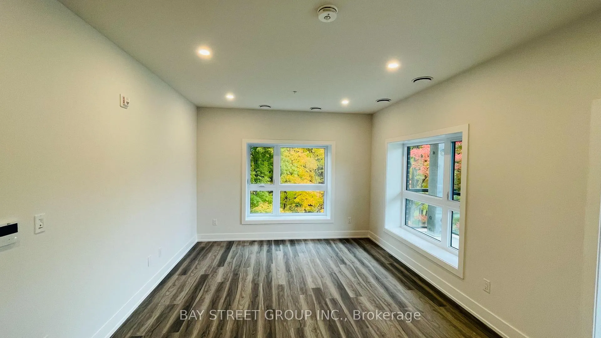 Photo 7 of Unit 0319, 1100 Lackner Place, Kitchener — HOMEH