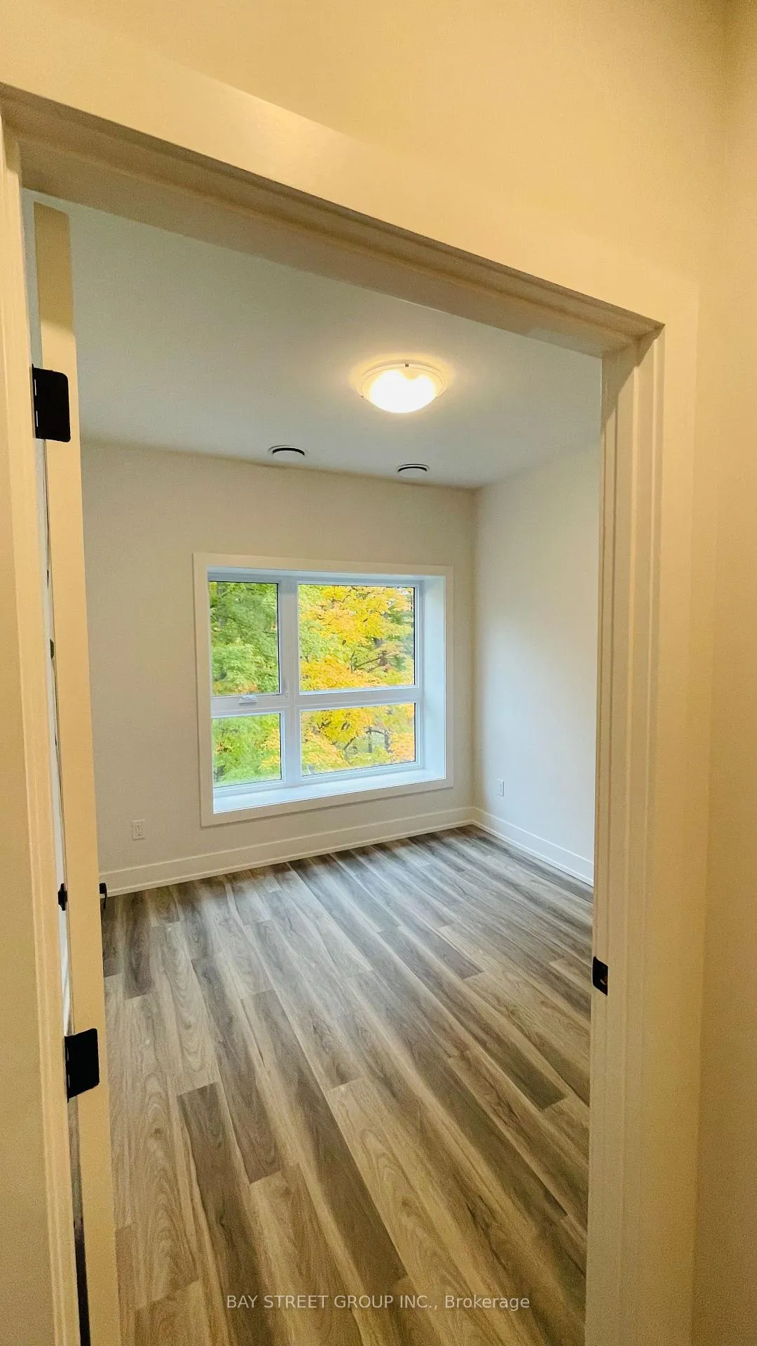 Photo 10 of Unit 0319, 1100 Lackner Place, Kitchener — HOMEH