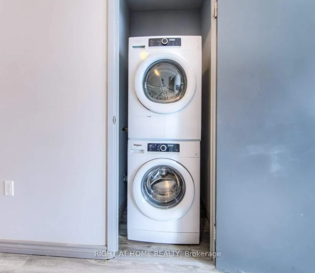 Photo 6 of Unit G512, 275 Larch Street, Waterloo — HOMEH