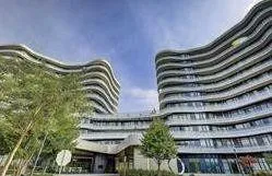 Front of Unit 308, 99 The Donway