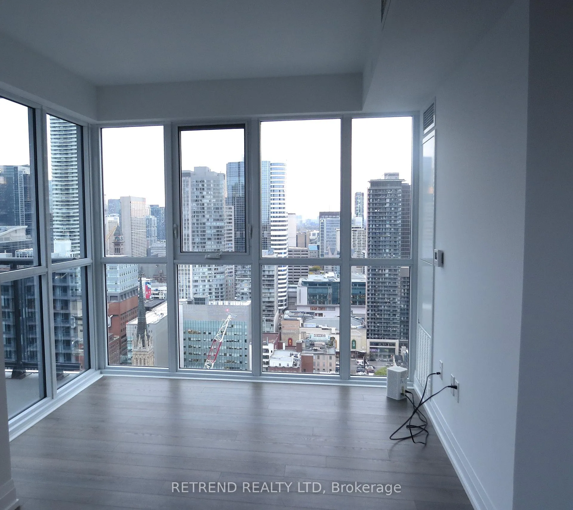 Photo 5 of Unit 3404, 77 Mutual Street, Toronto, Church-Yonge Corridor — HOMEH