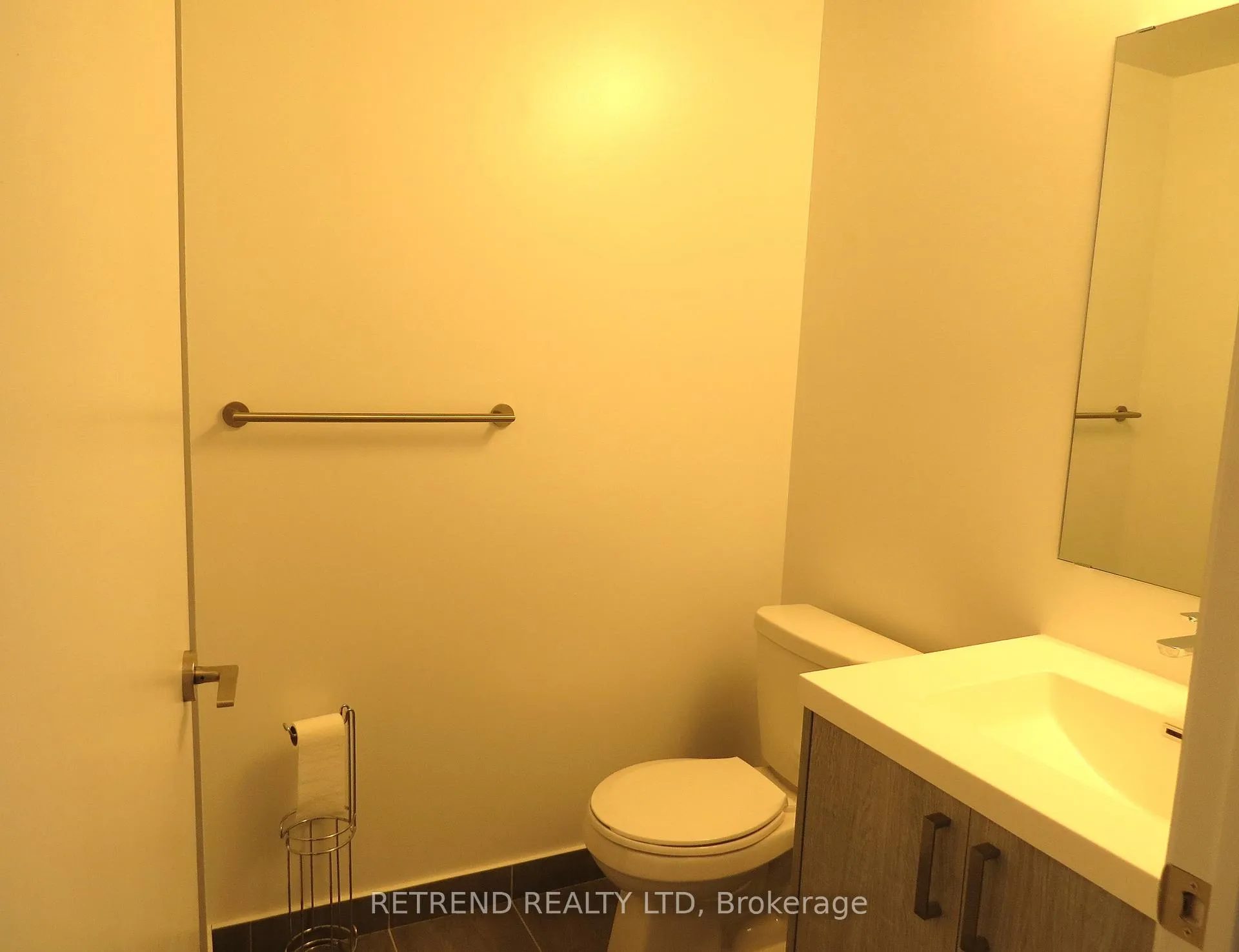 Photo 12 of Unit 3404, 77 Mutual Street, Toronto, Church-Yonge Corridor — HOMEH
