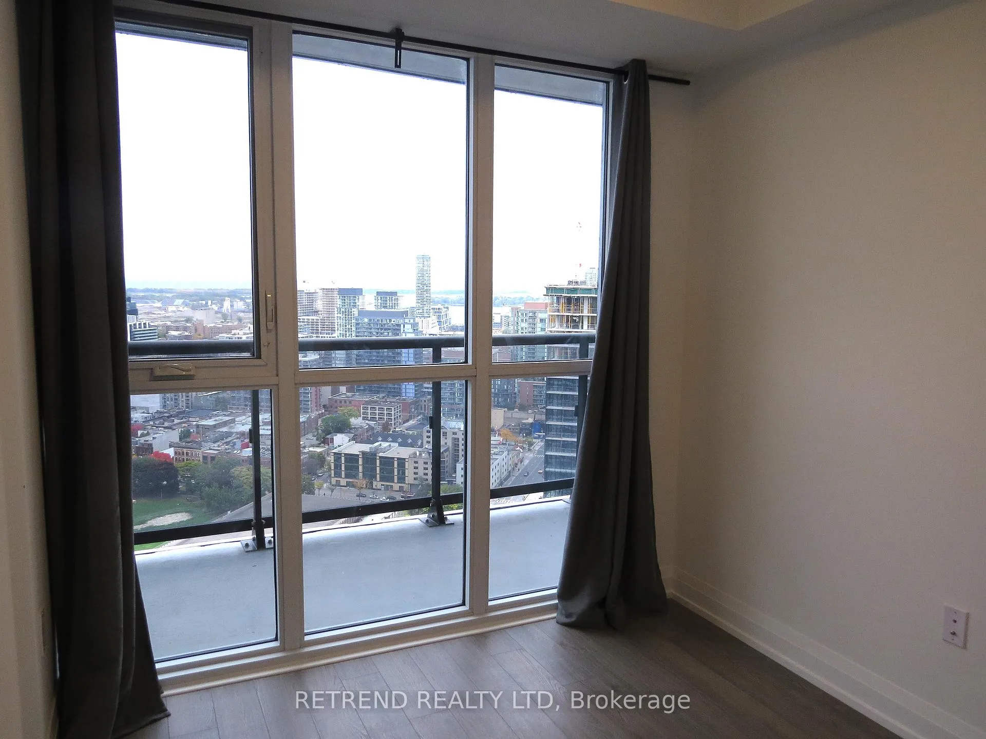 Photo 13 of Unit 3404, 77 Mutual Street, Toronto, Church-Yonge Corridor — HOMEH