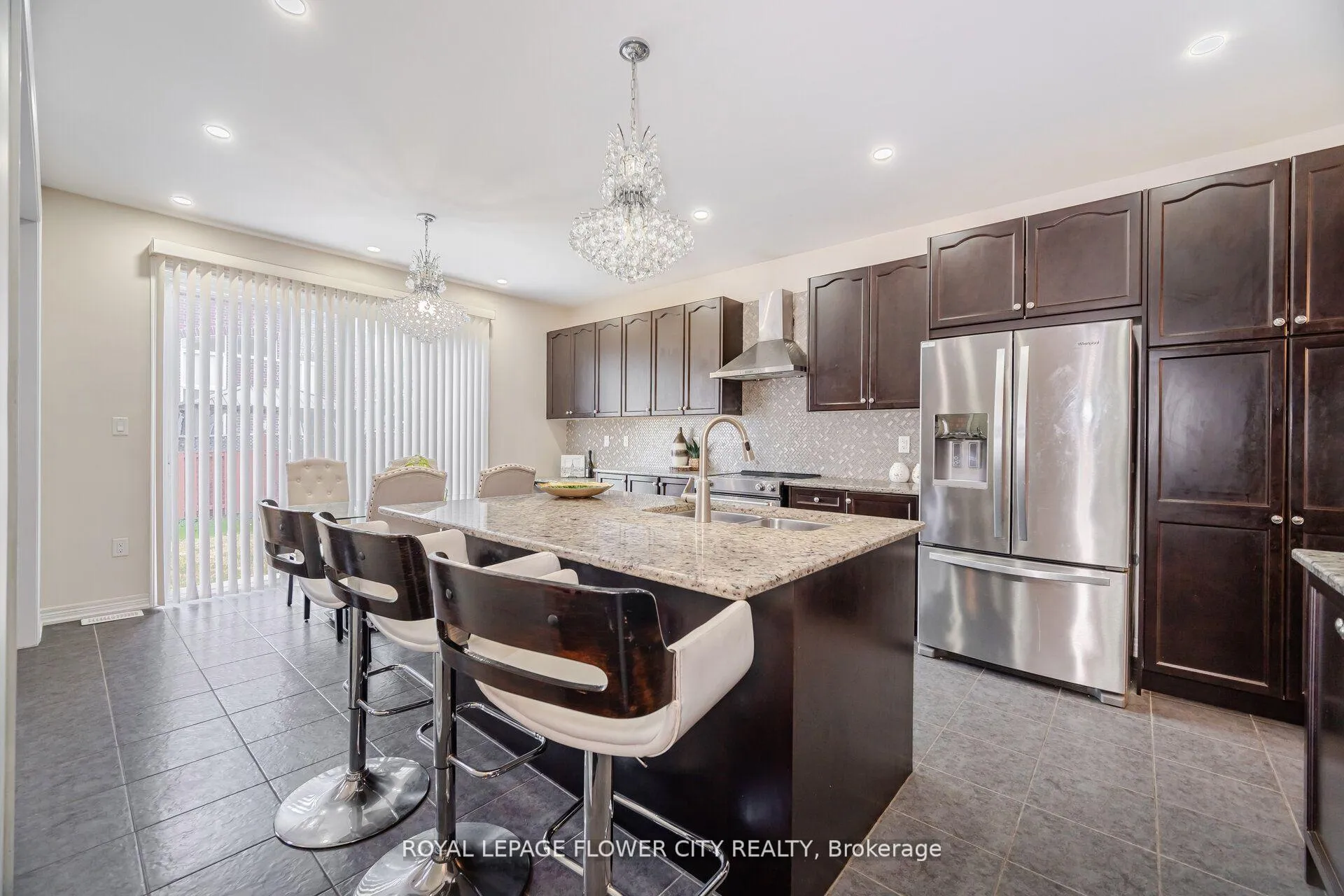 Photo 9 of 457 Dougall Avenue, Caledon, Rural Caledon — HOMEH