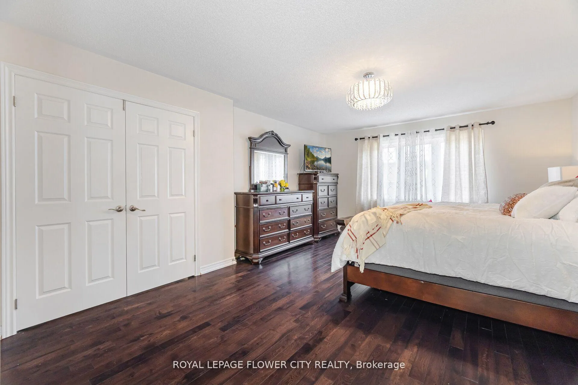 Photo 28 of 457 Dougall Avenue, Caledon, Rural Caledon — HOMEH