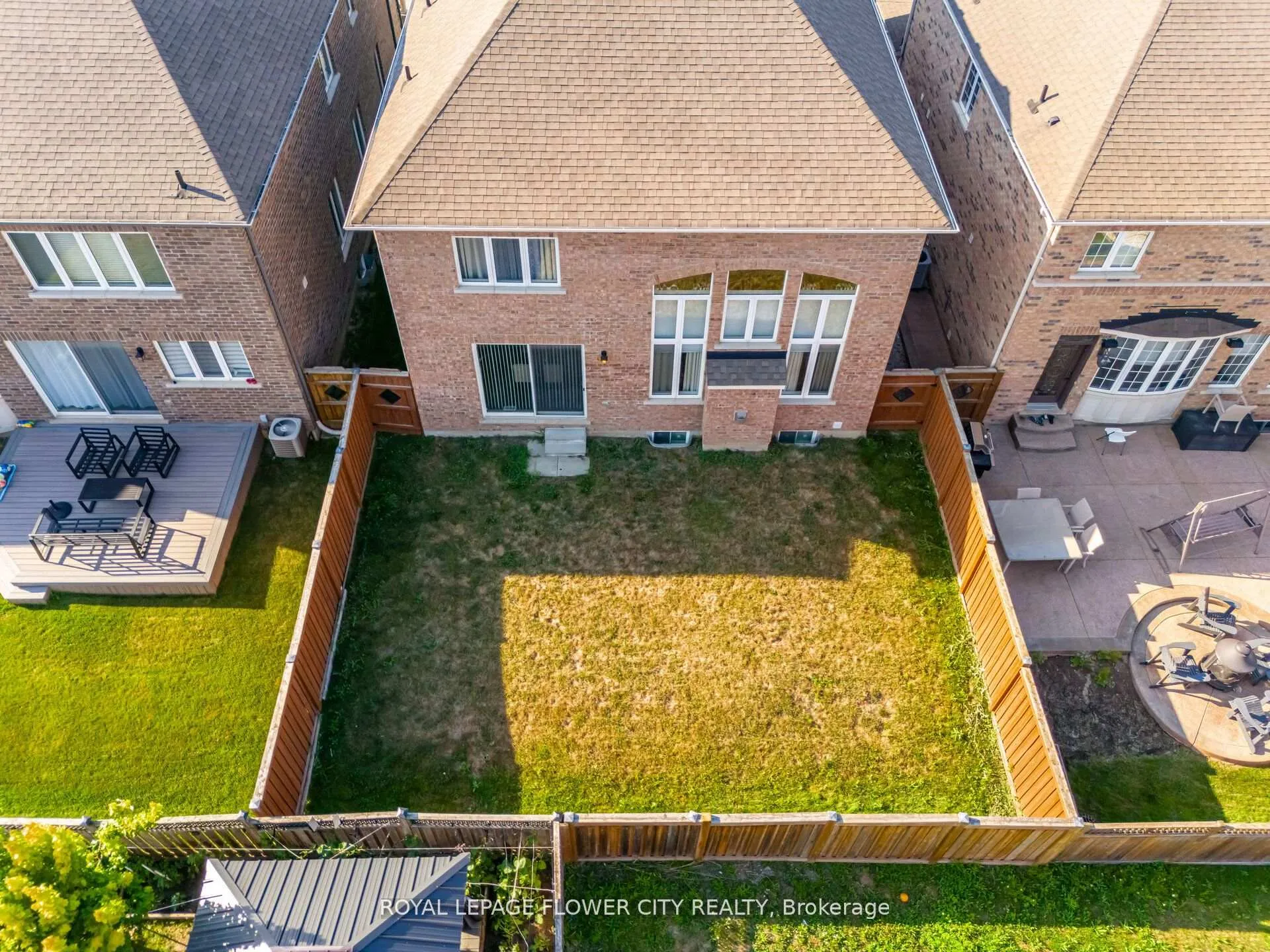 Photo 45 of 457 Dougall Avenue, Caledon, Rural Caledon — HOMEH