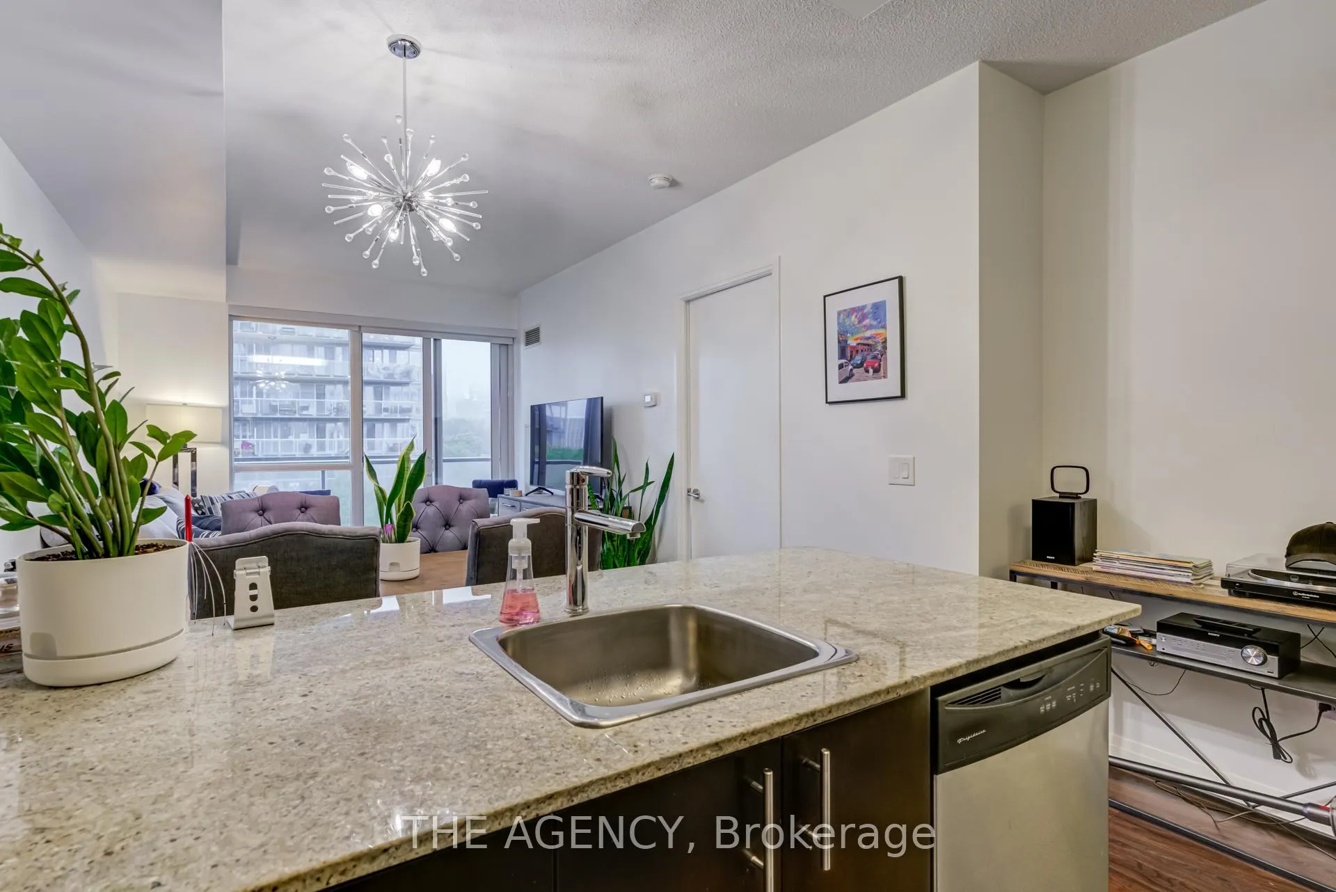 Photo 8 of Unit 628, 25 Cole Street, Toronto, Regent Park — HOMEH