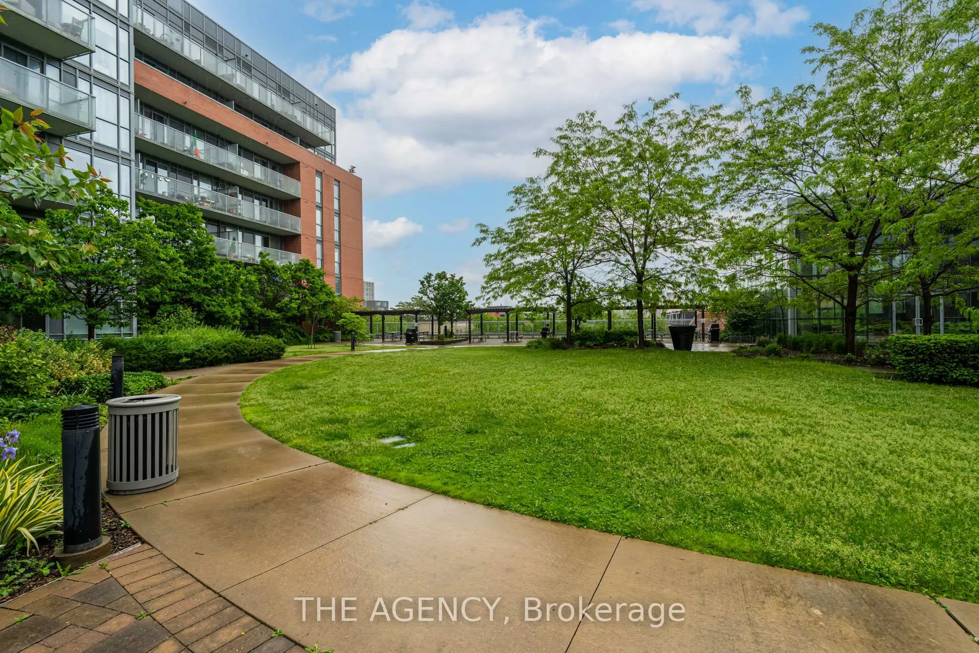 Photo 25 of Unit 628, 25 Cole Street, Toronto, Regent Park — HOMEH