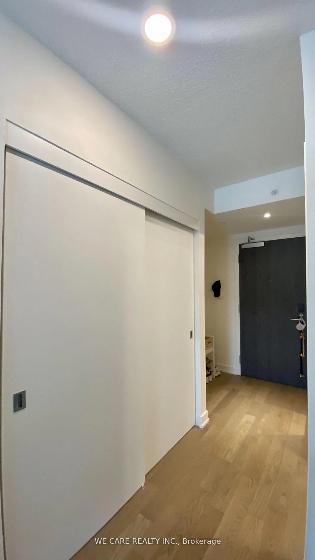 Photo 3 of Unit 1310, 25 Richmond Street E, Toronto, Church-Yonge Corridor — HOMEH
