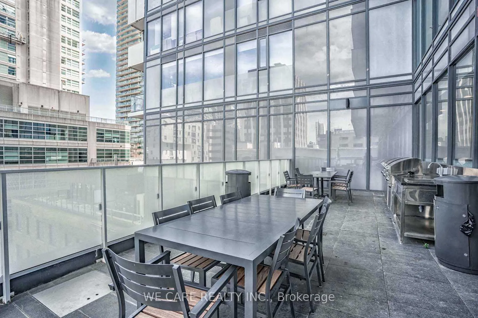 Photo 19 of Unit 1310, 25 Richmond Street E, Toronto, Church-Yonge Corridor — HOMEH