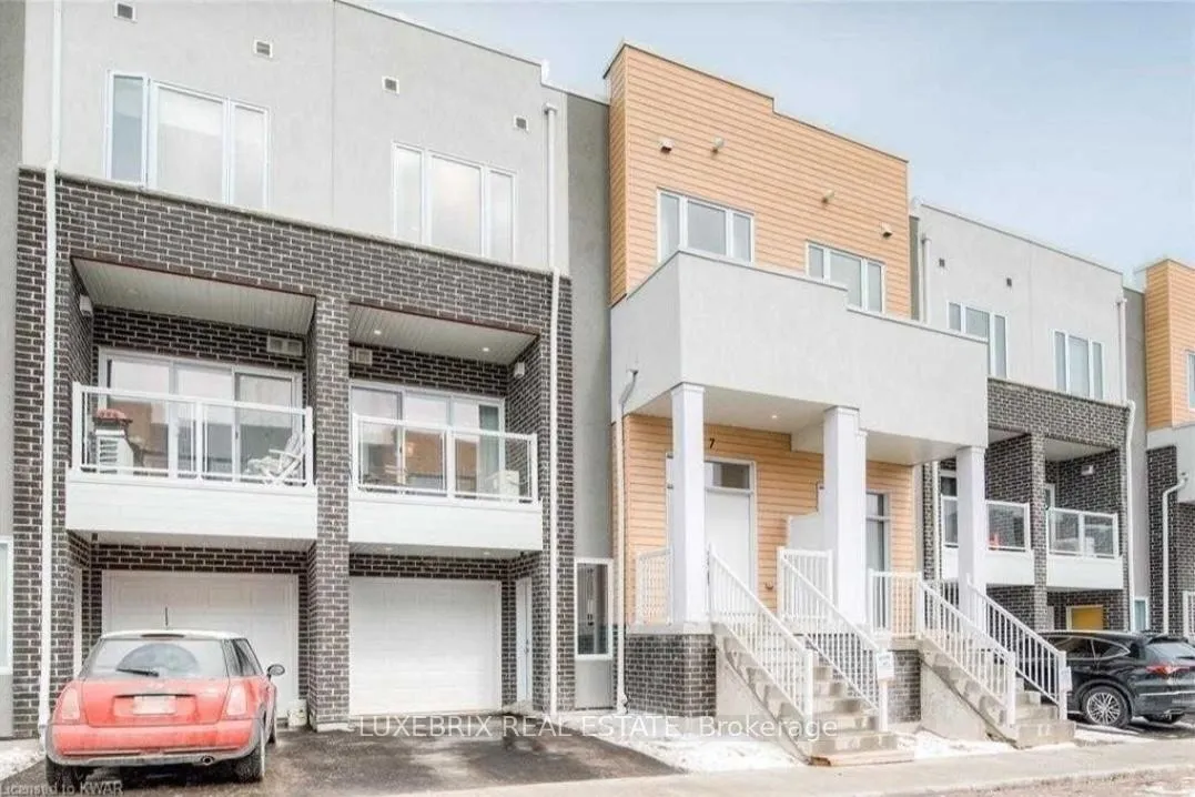 Photo 1 of 7 Visionary Avenue, Kitchener — HOMEH