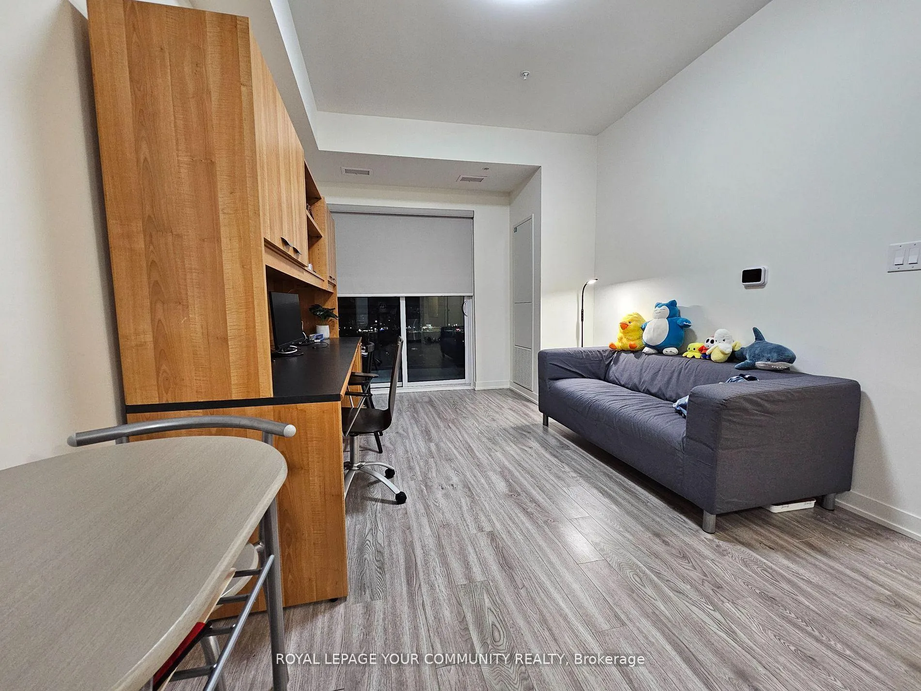Photo 5 of Unit 1609, 128 King Street N, Waterloo, Downtown Waterloo — HOMEH