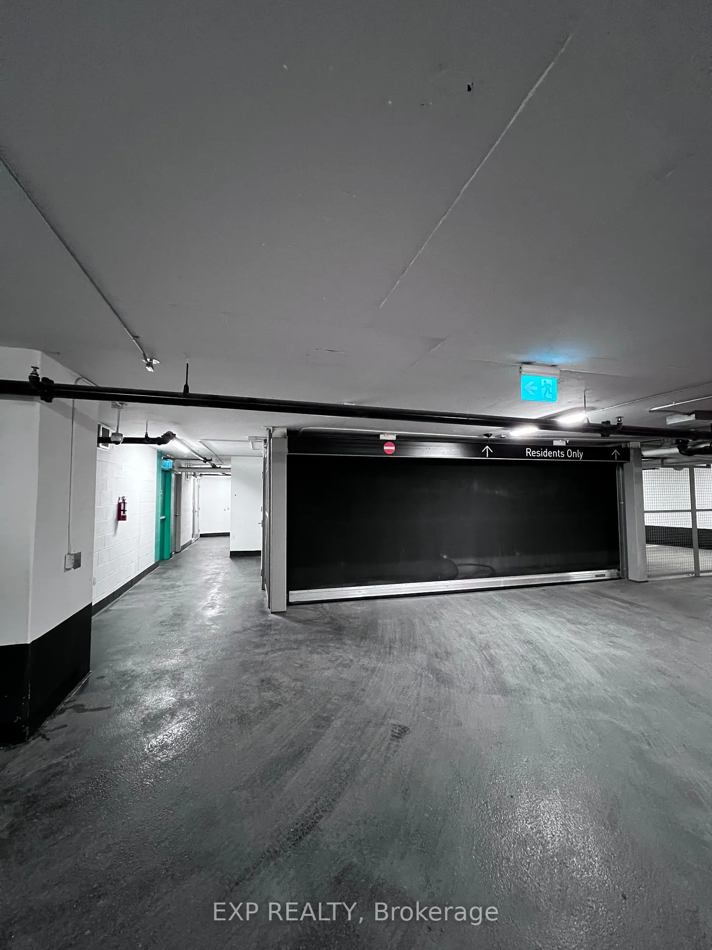 Photo 3 of Unit P2-15, 55 Charles Street, Toronto, Church-Yonge Corridor — HOMEH