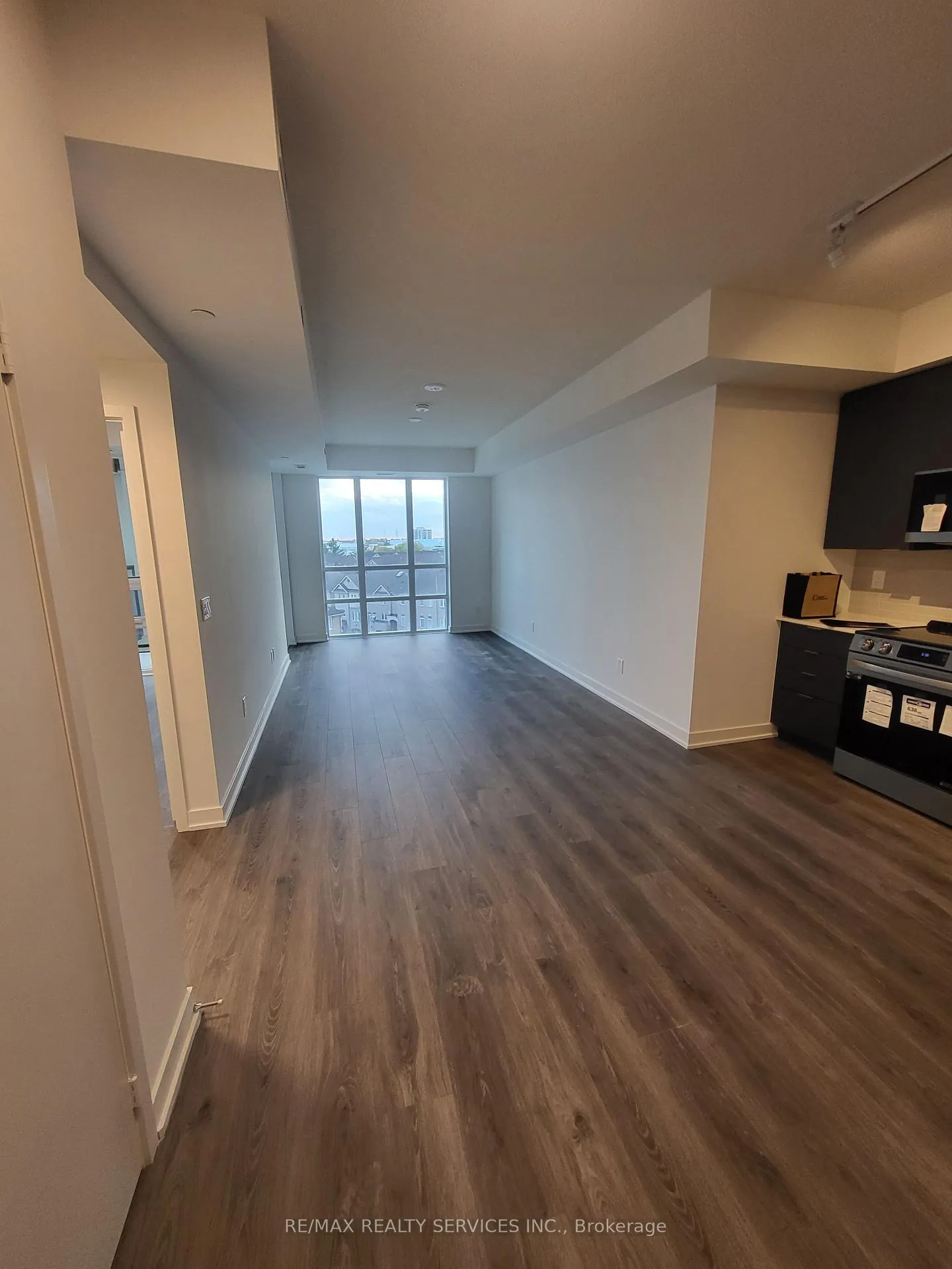 Photo 6 of Unit 513, 225 Malta Avenue S, Brampton, Fletcher's Creek South — HOMEH