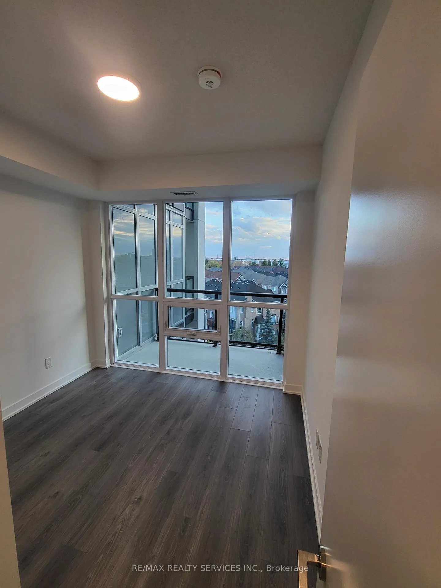 Photo 10 of Unit 513, 225 Malta Avenue S, Brampton, Fletcher's Creek South — HOMEH