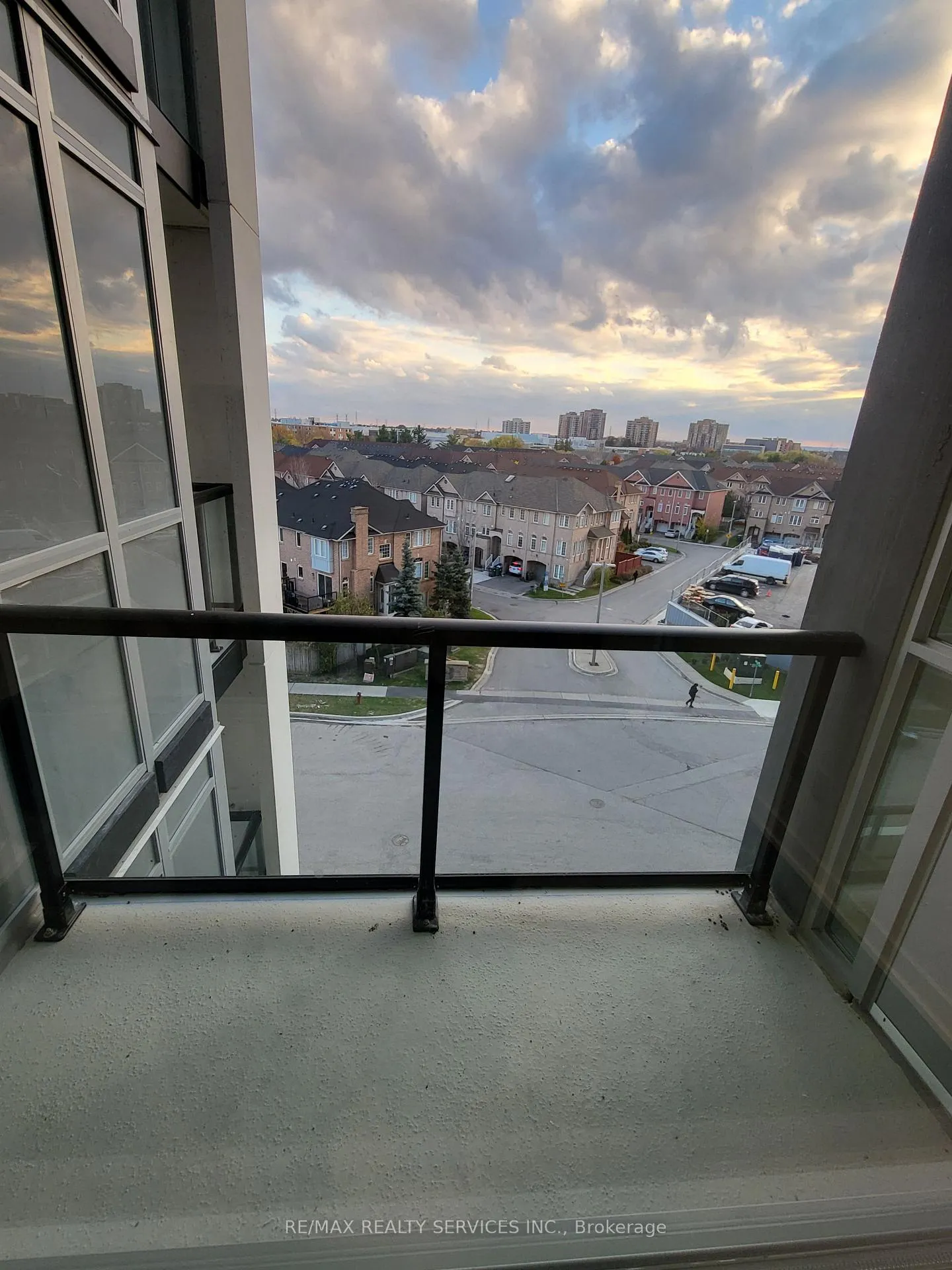 Photo 13 of Unit 513, 225 Malta Avenue S, Brampton, Fletcher's Creek South — HOMEH