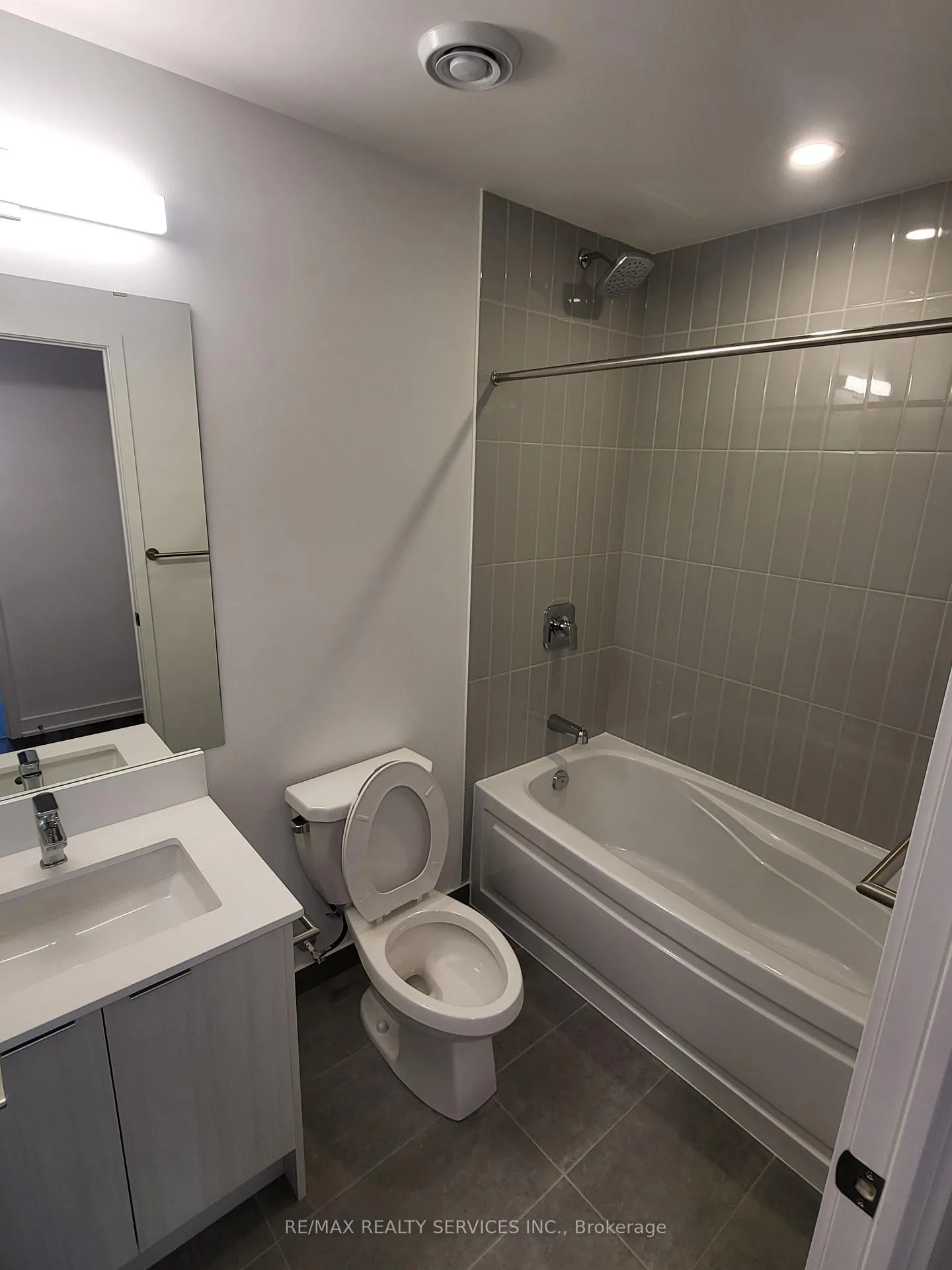 Photo 15 of Unit 513, 225 Malta Avenue S, Brampton, Fletcher's Creek South — HOMEH