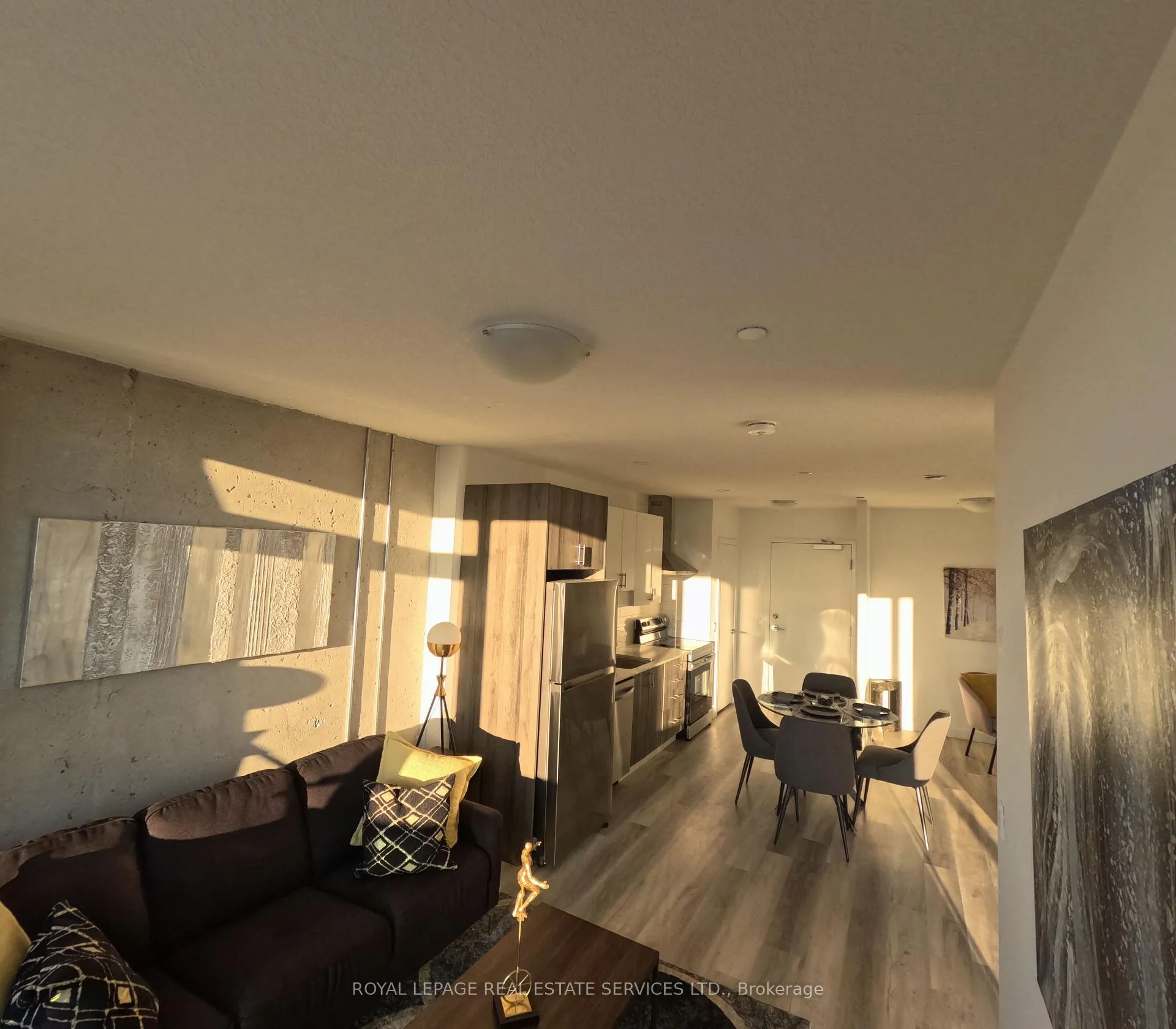 Photo 3 of Unit 214, 1442 Highland Road E, Kitchener — HOMEH