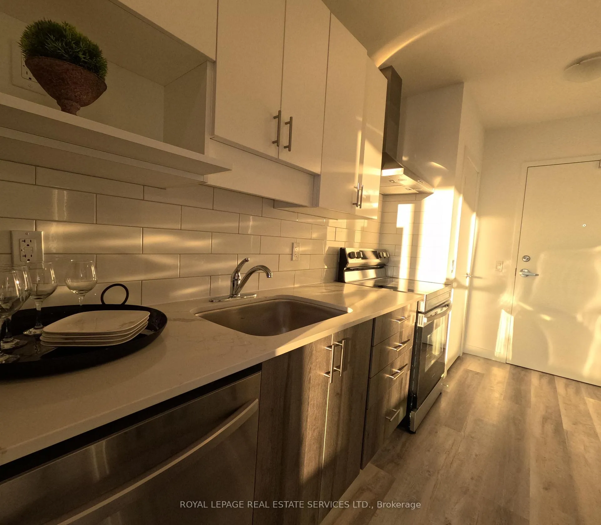 Photo 8 of Unit 214, 1442 Highland Road E, Kitchener — HOMEH