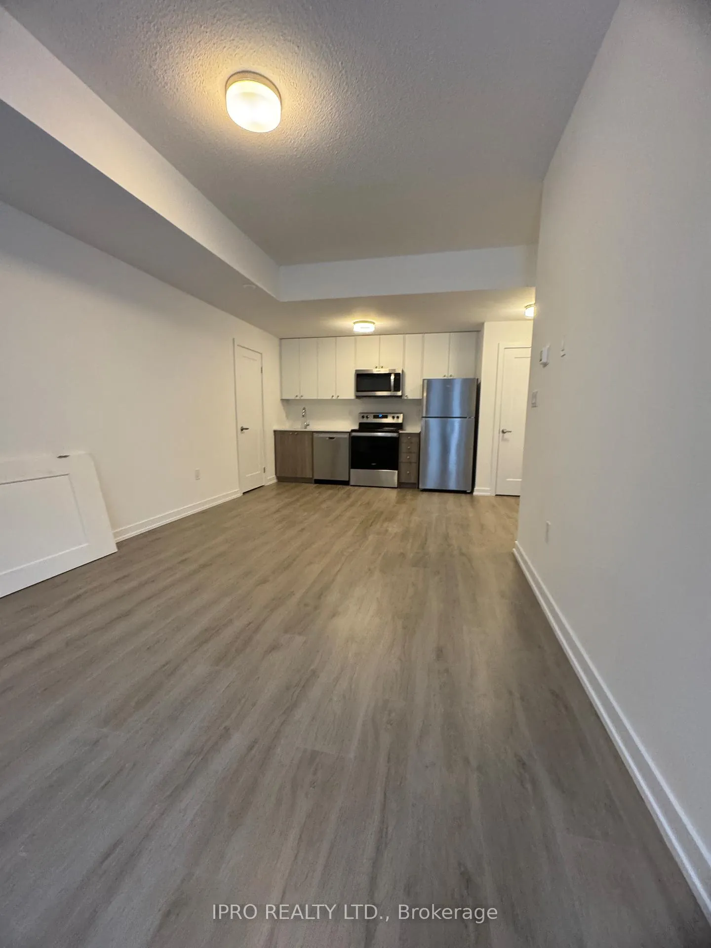 Photo 3 of Unit M185, 40 Palace Street, Kitchener — HOMEH