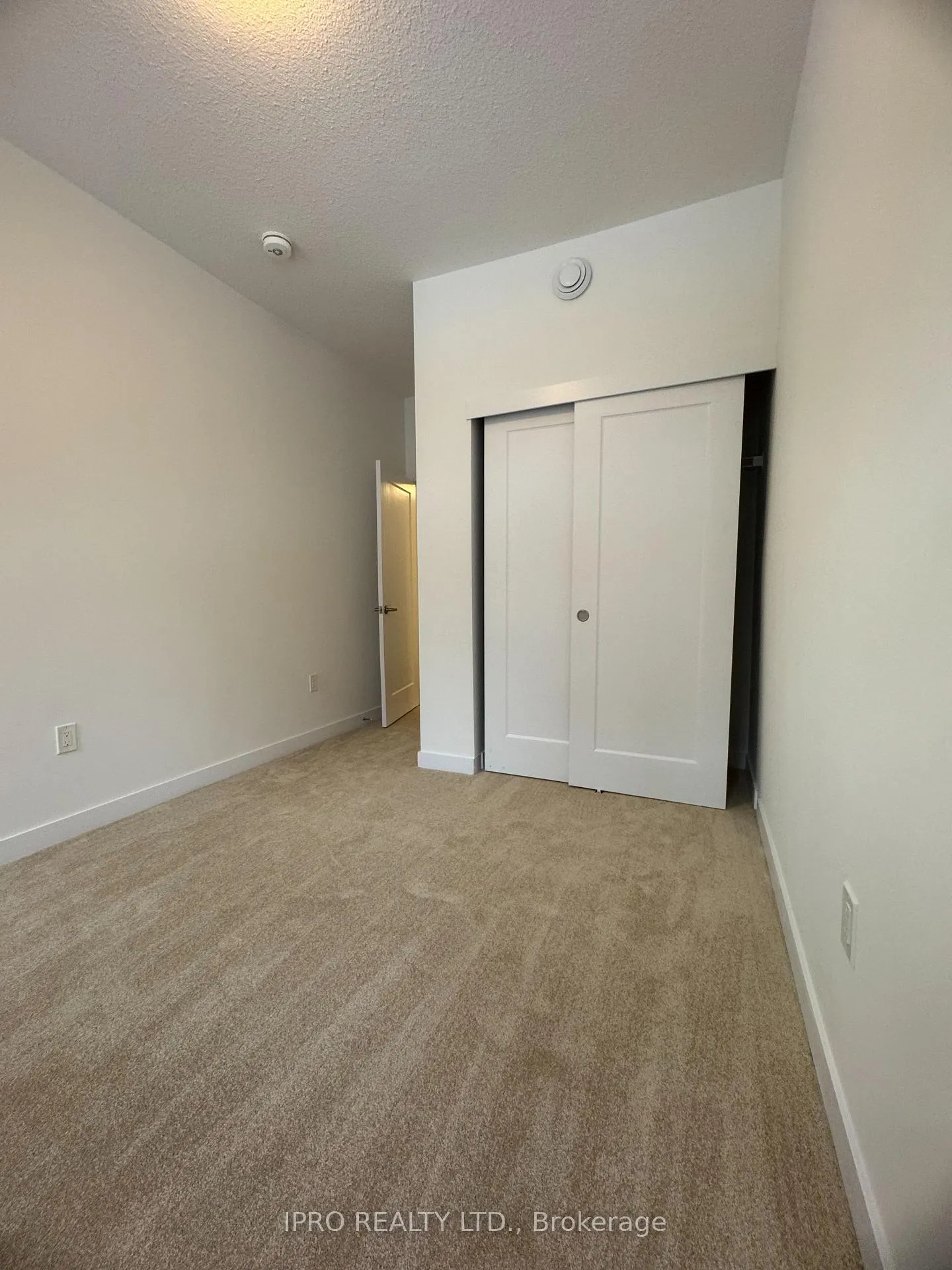 Photo 8 of Unit M185, 40 Palace Street, Kitchener — HOMEH