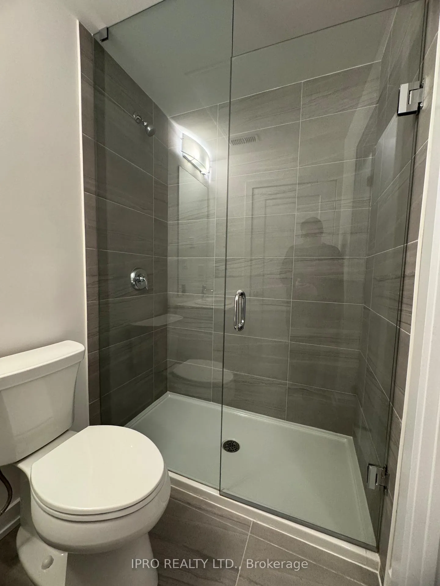 Photo 13 of Unit M185, 40 Palace Street, Kitchener — HOMEH