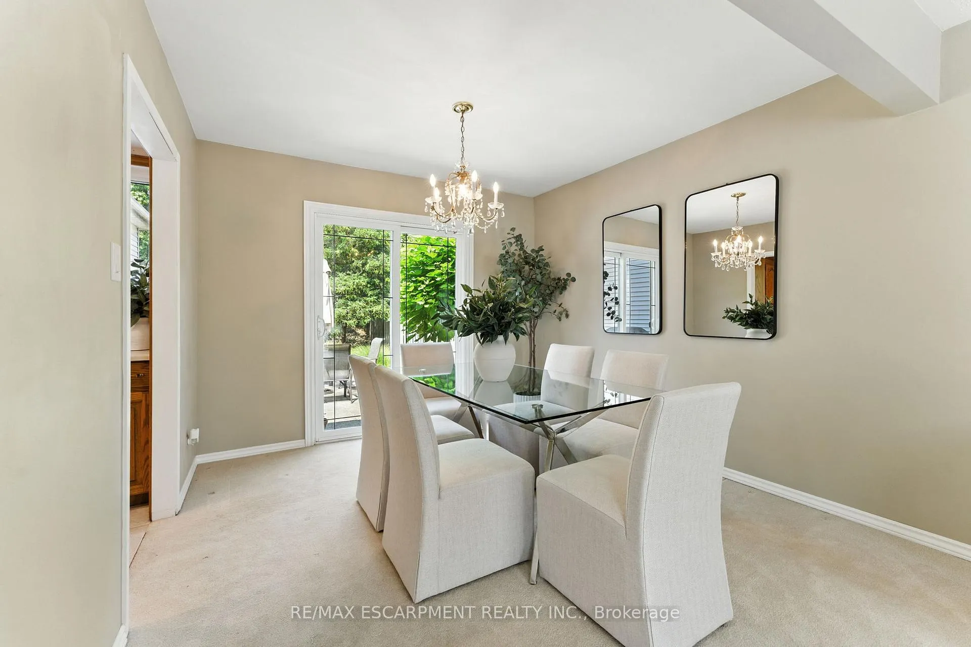 Photo 8 of 51 Pleasant Avenue, Hamilton, Dundas — HOMEH