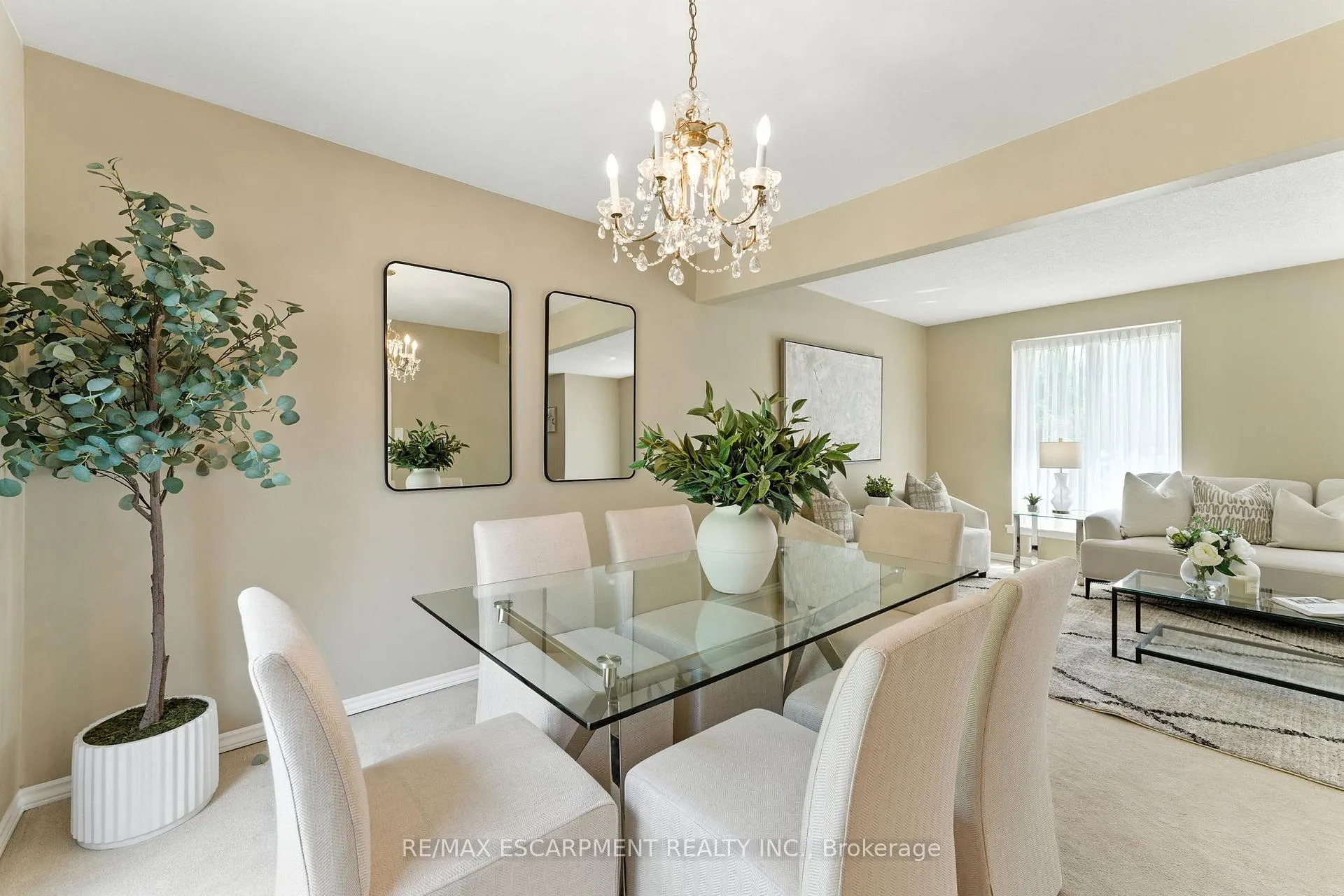 Photo 9 of 51 Pleasant Avenue, Hamilton, Dundas — HOMEH