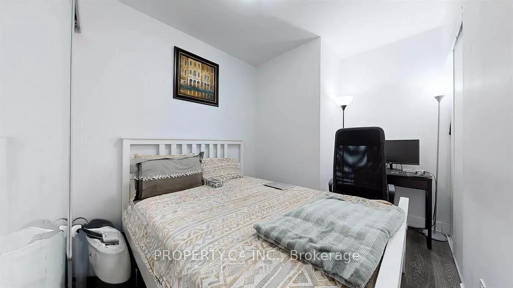 Photo 4 of Unit 1109, 2550 Simcoe Street N, Oshawa, Windfields — HOMEH