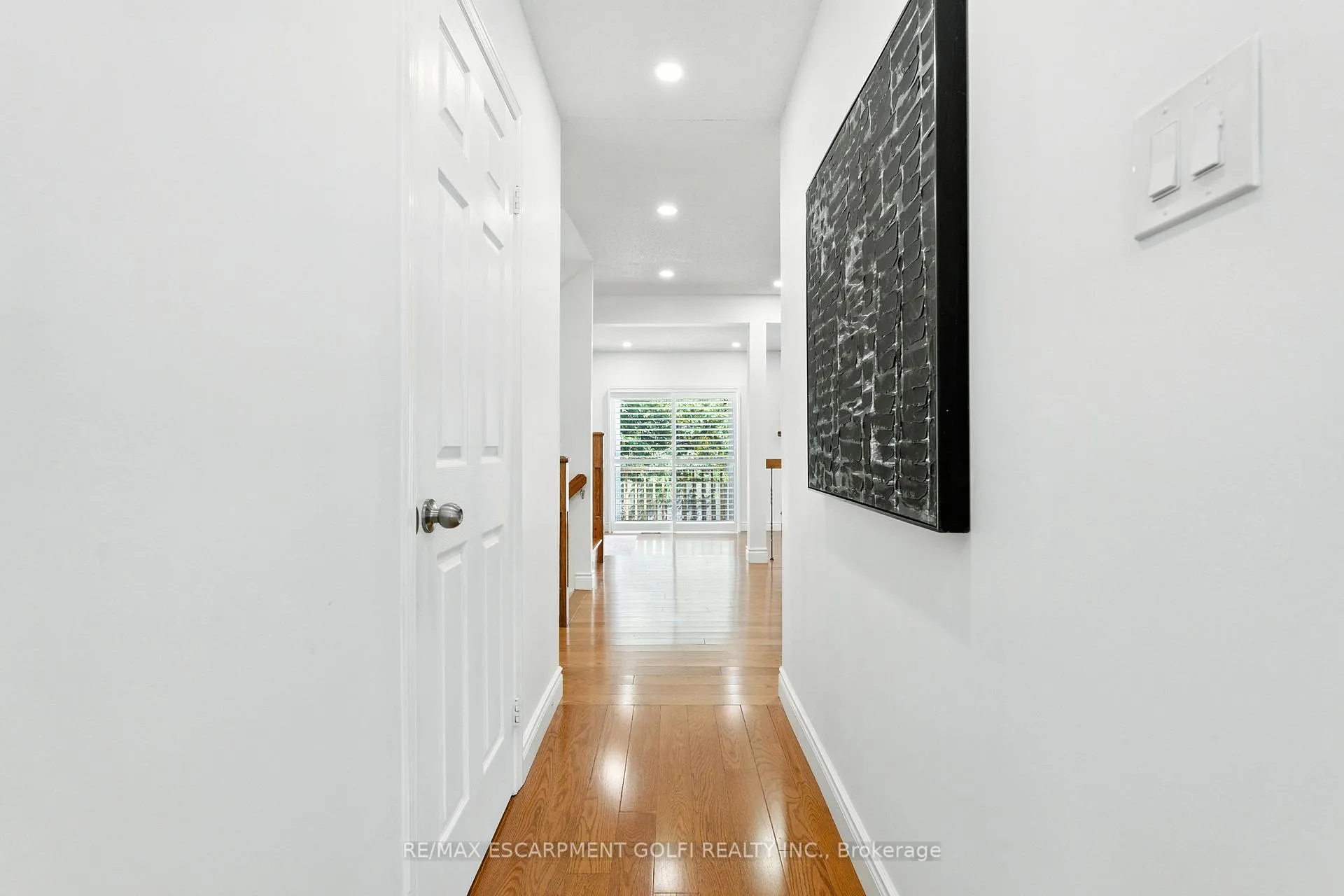 Photo 4 of Unit 40, 800 Upper Paradise Road, Hamilton, Gilkson — HOMEH