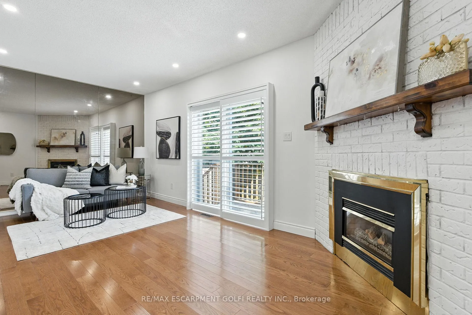 Photo 10 of Unit 40, 800 Upper Paradise Road, Hamilton, Gilkson — HOMEH