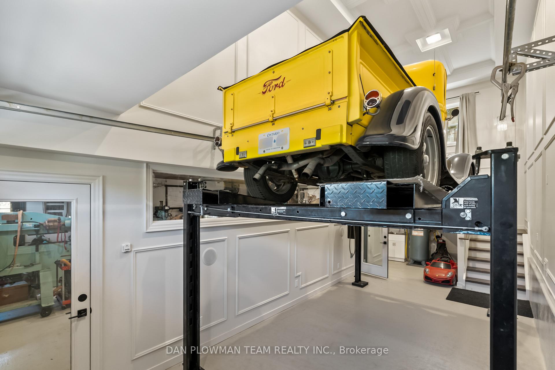 Photo 38 of 15 Concession Street E, Clarington, Bowmanville — HOMEH