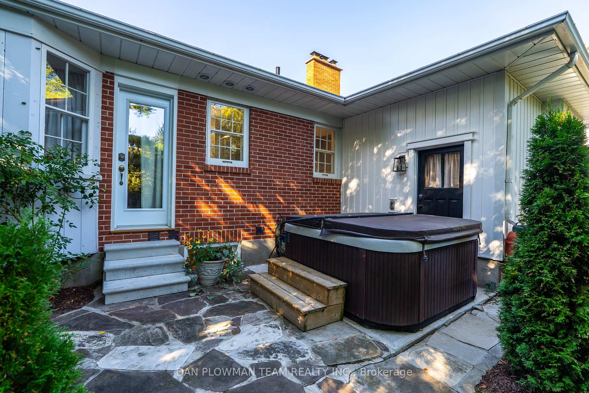 Photo 48 of 15 Concession Street E, Clarington, Bowmanville — HOMEH