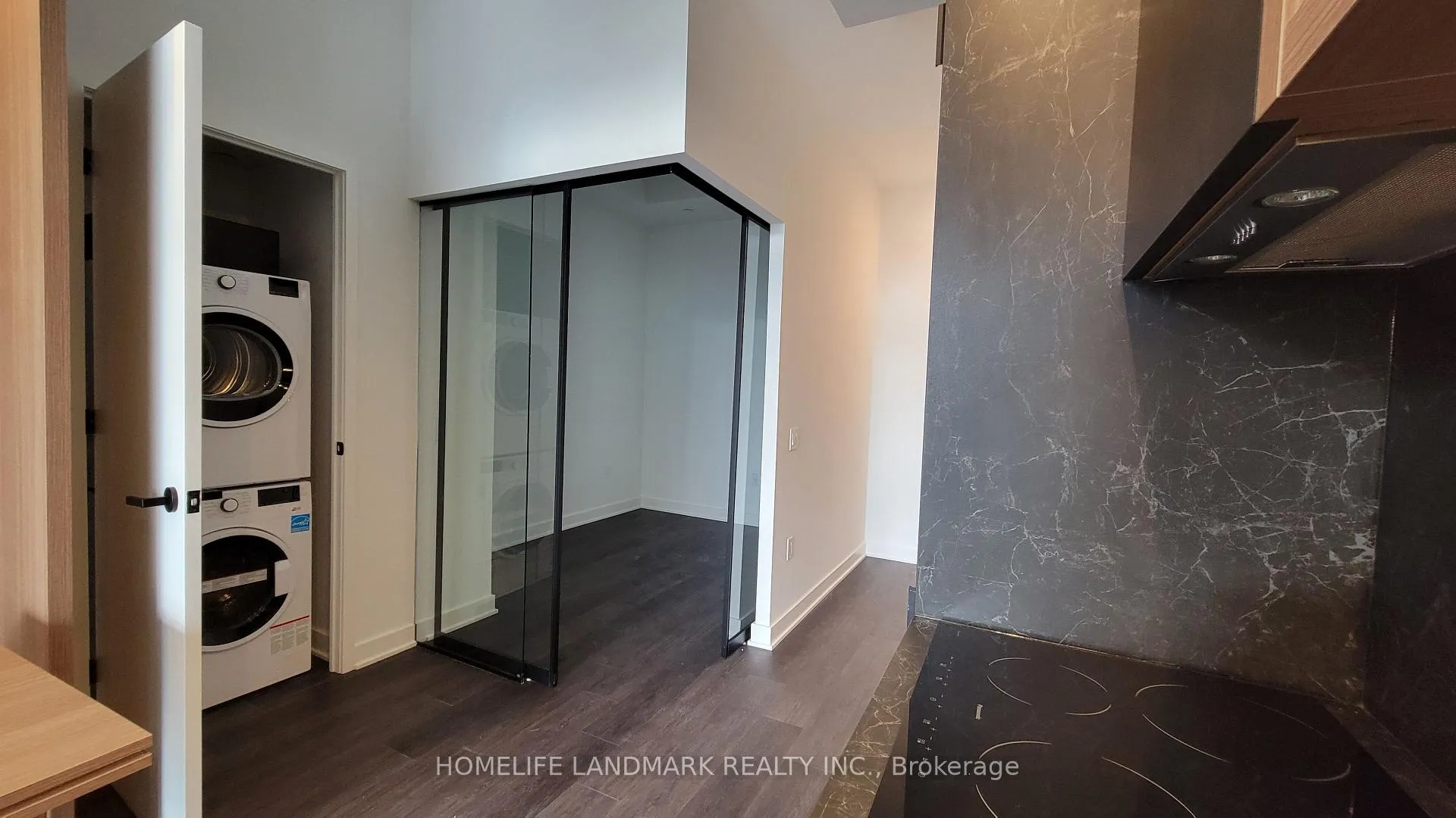Photo 7 of Unit 2005, 55 Charles Street E, Toronto, Church-Yonge Corridor — HOMEH