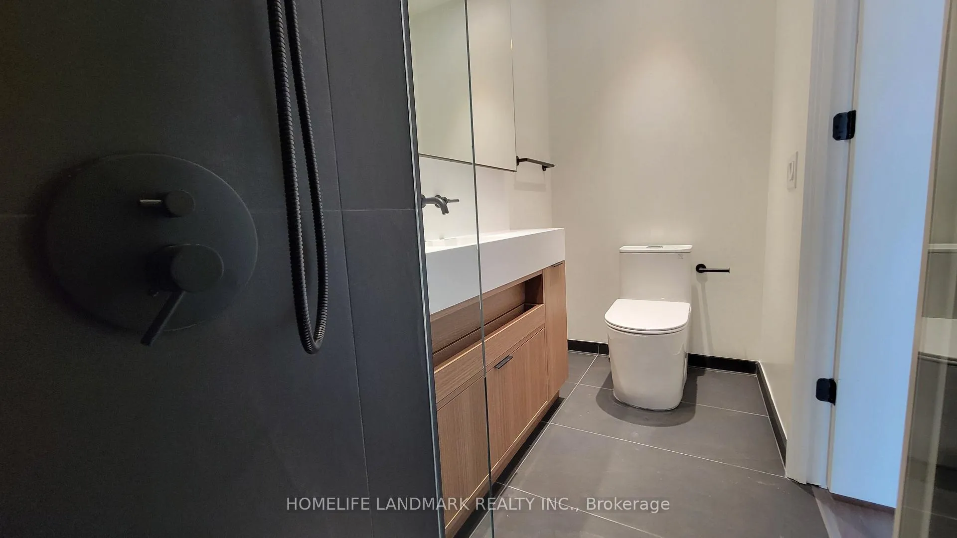 Photo 8 of Unit 2005, 55 Charles Street E, Toronto, Church-Yonge Corridor — HOMEH
