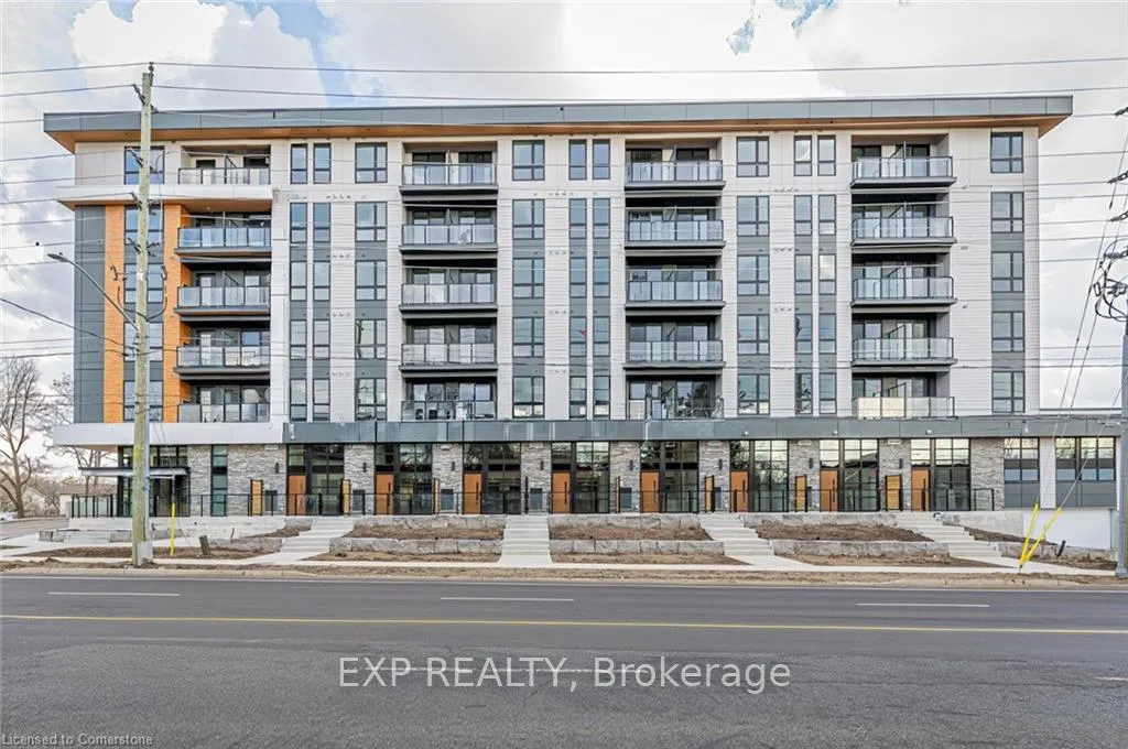 Front of Unit 514, 312 Erb Street W