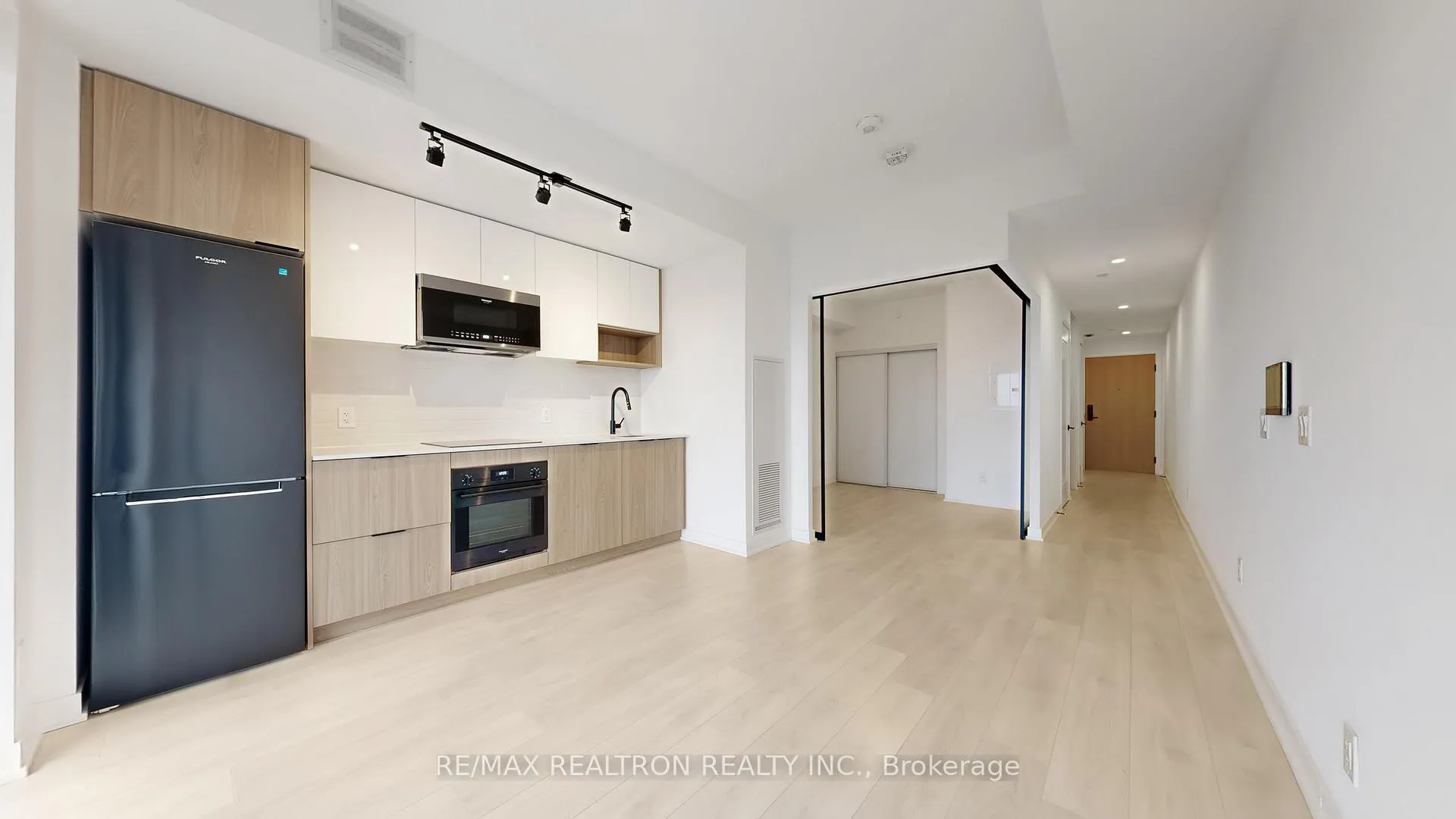 Photo 9 of Unit 603, 5 Defries Street, Toronto, Regent Park — HOMEH