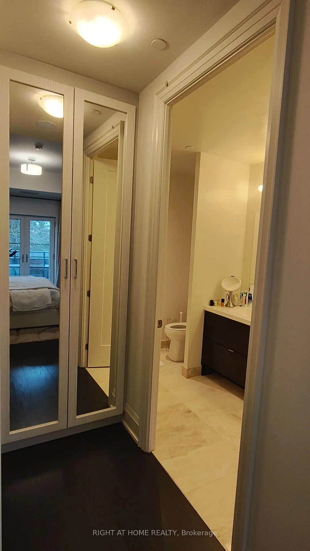 Photo 12 of Unit 330, 20 Fred Varley Drive, Markham, Unionville — HOMEH