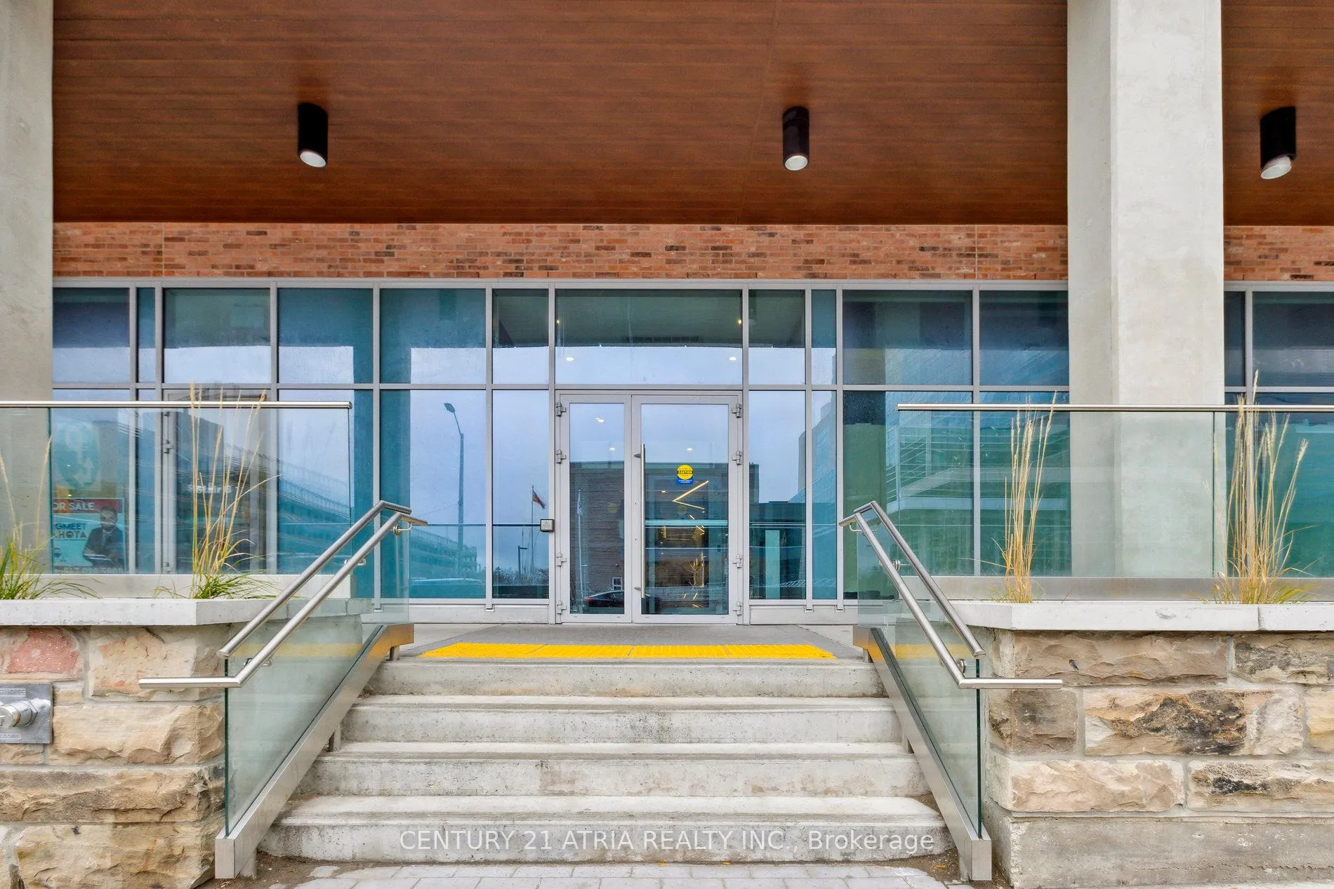 Photo 2 of Unit 3607, 60 Frederick Street, Kitchener, City Commercial Core — HOMEH