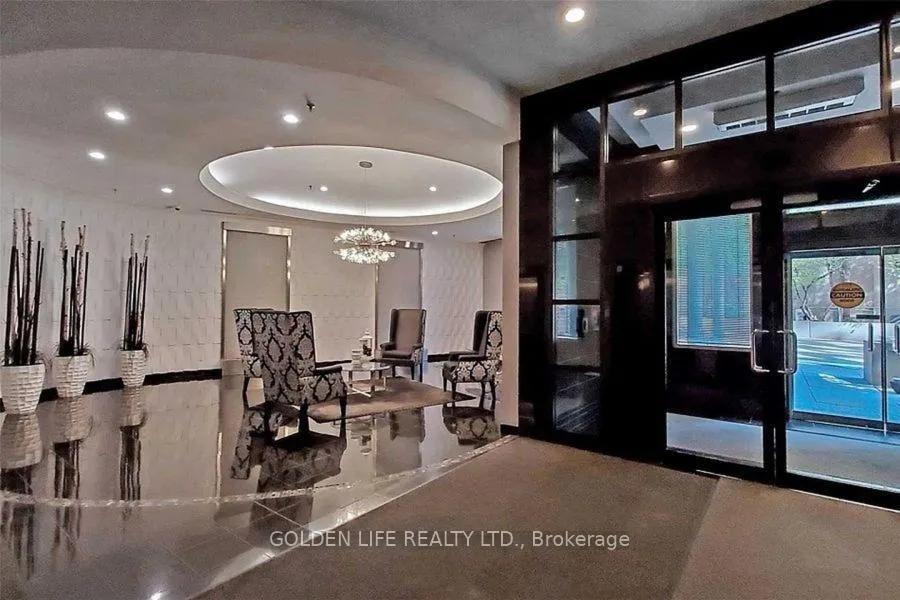Photo 5 of Unit 1010, 7 Carlton Street, Toronto, Church-Yonge Corridor — HOMEH
